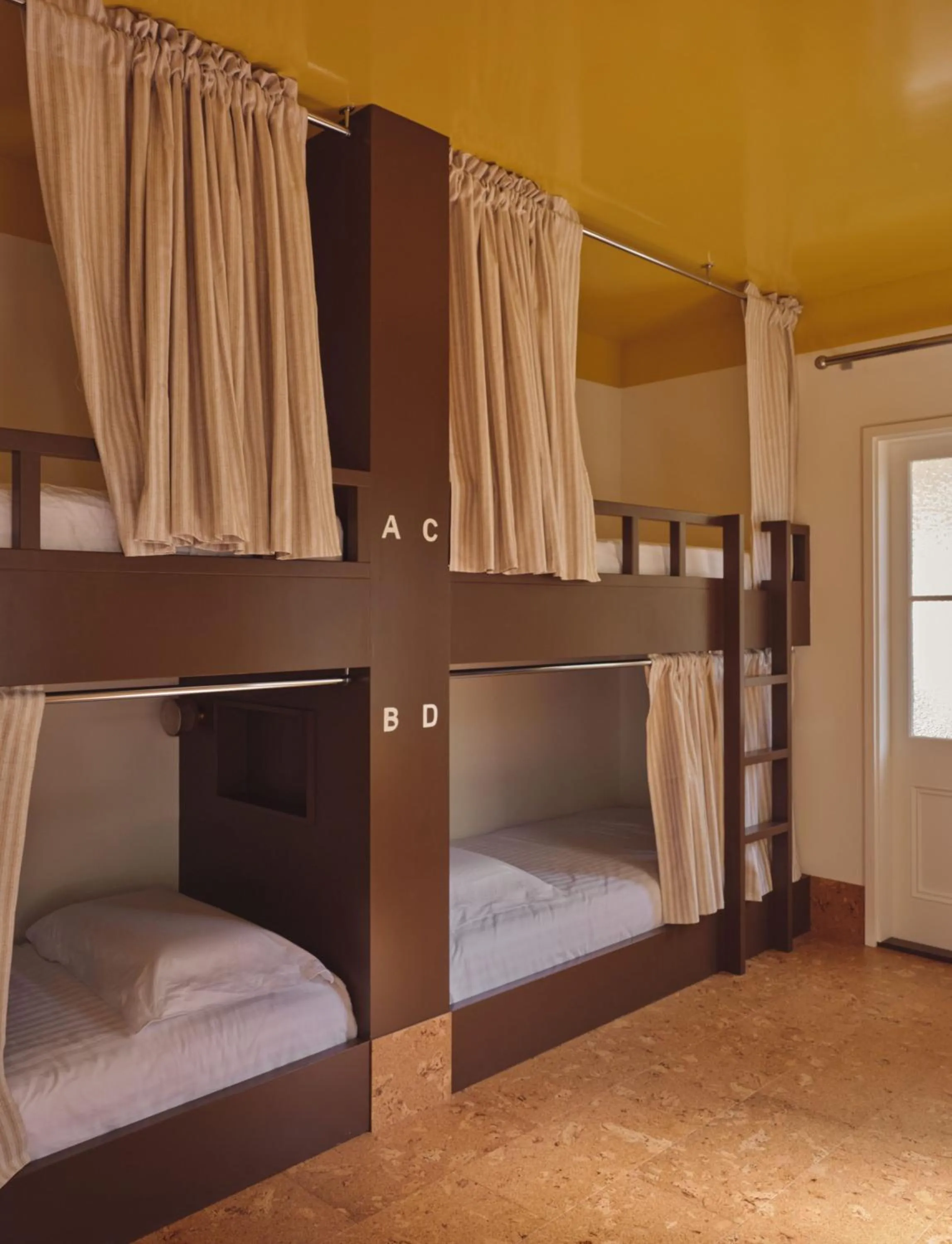 Bed in Halse Lodge Noosa Heads