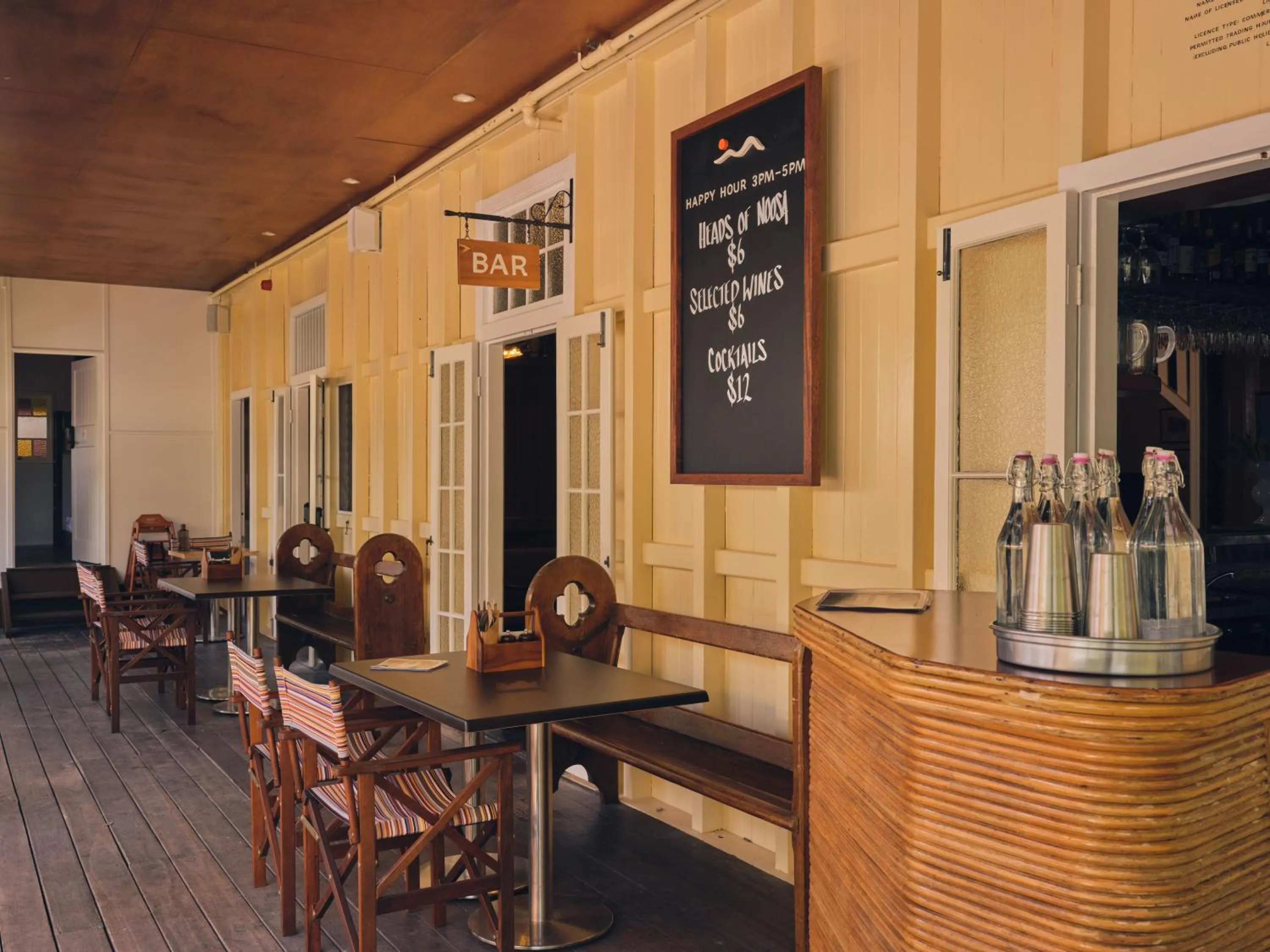 Restaurant/places to eat in Halse Lodge Noosa Heads