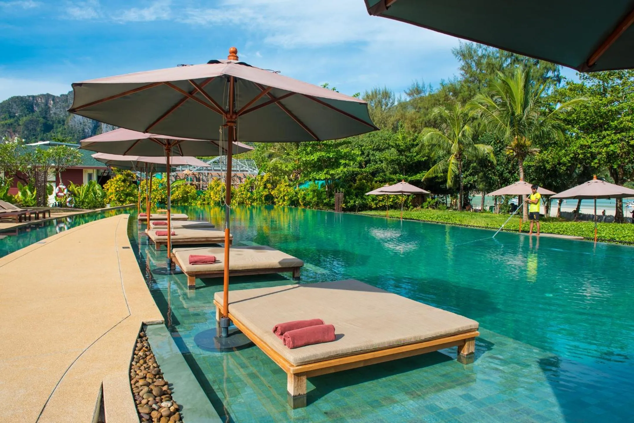 Pool view in PP Charlie Beach Resort
