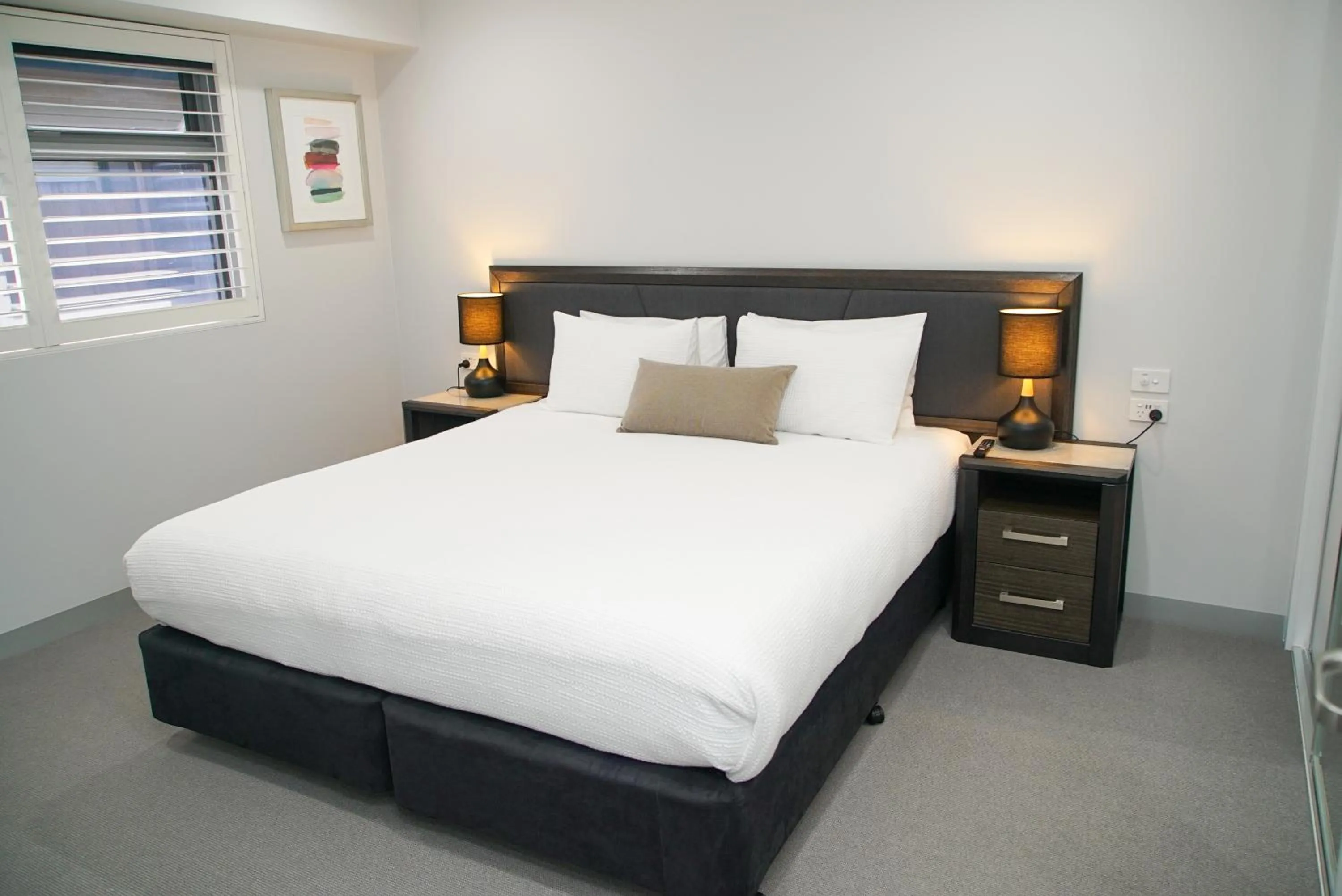 Bed in Bridges on Argyle