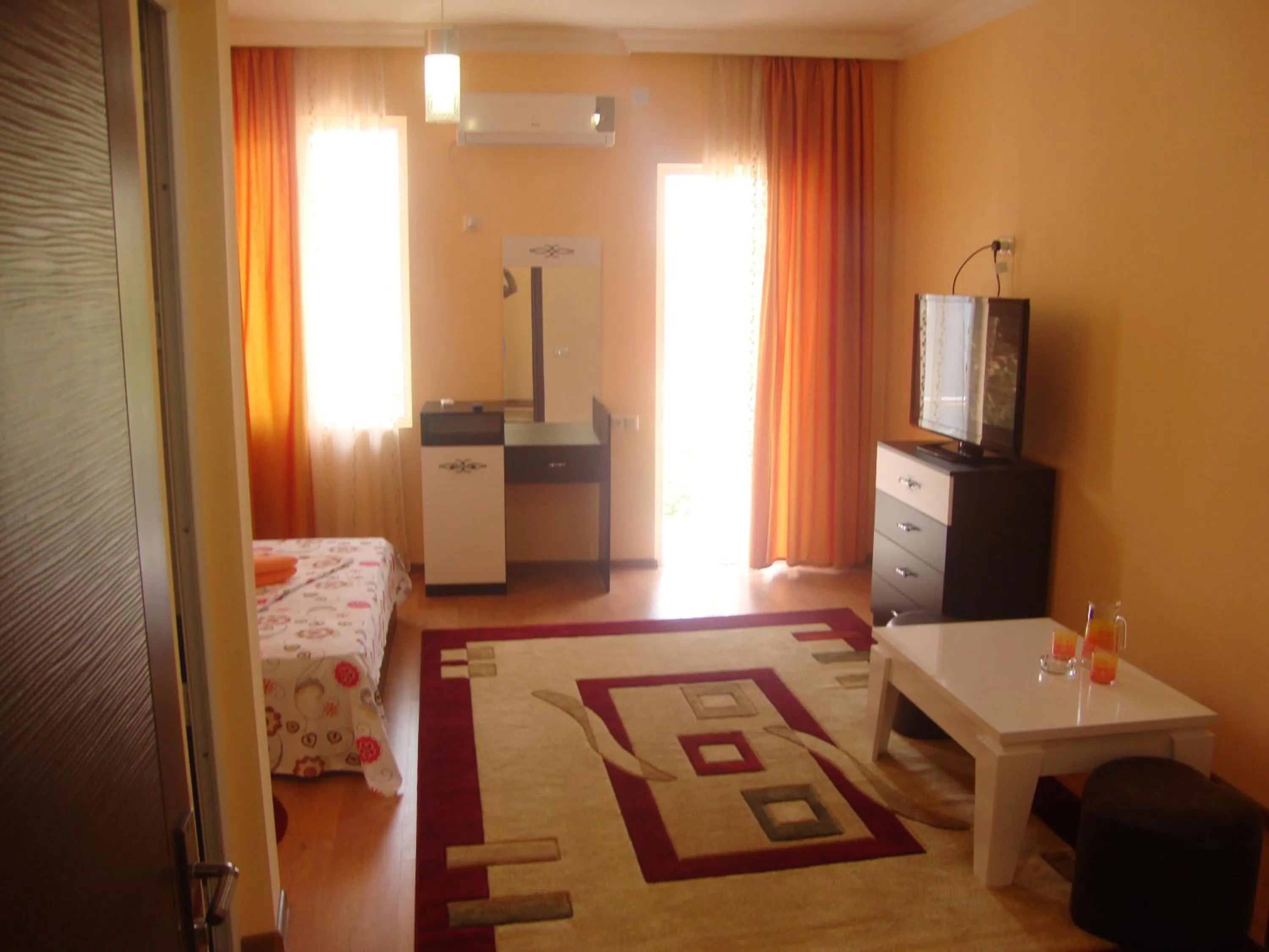 Photo of the whole room, Bed in Marani Hotel