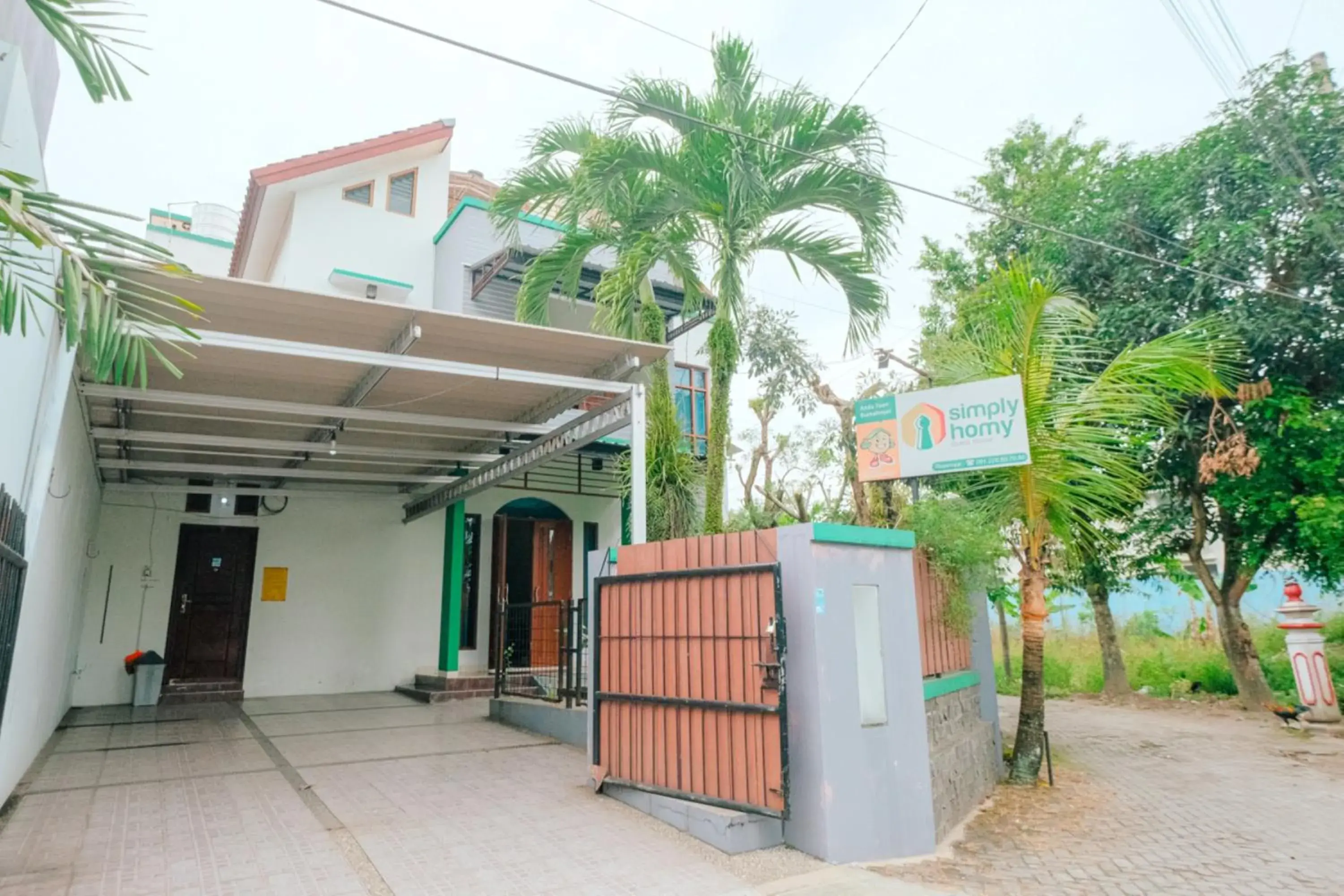 Homestay Jogja Pogung Dekat UGM by Simply Homy Homestay Jogja Pogung Dekat UGM by Simply Homy