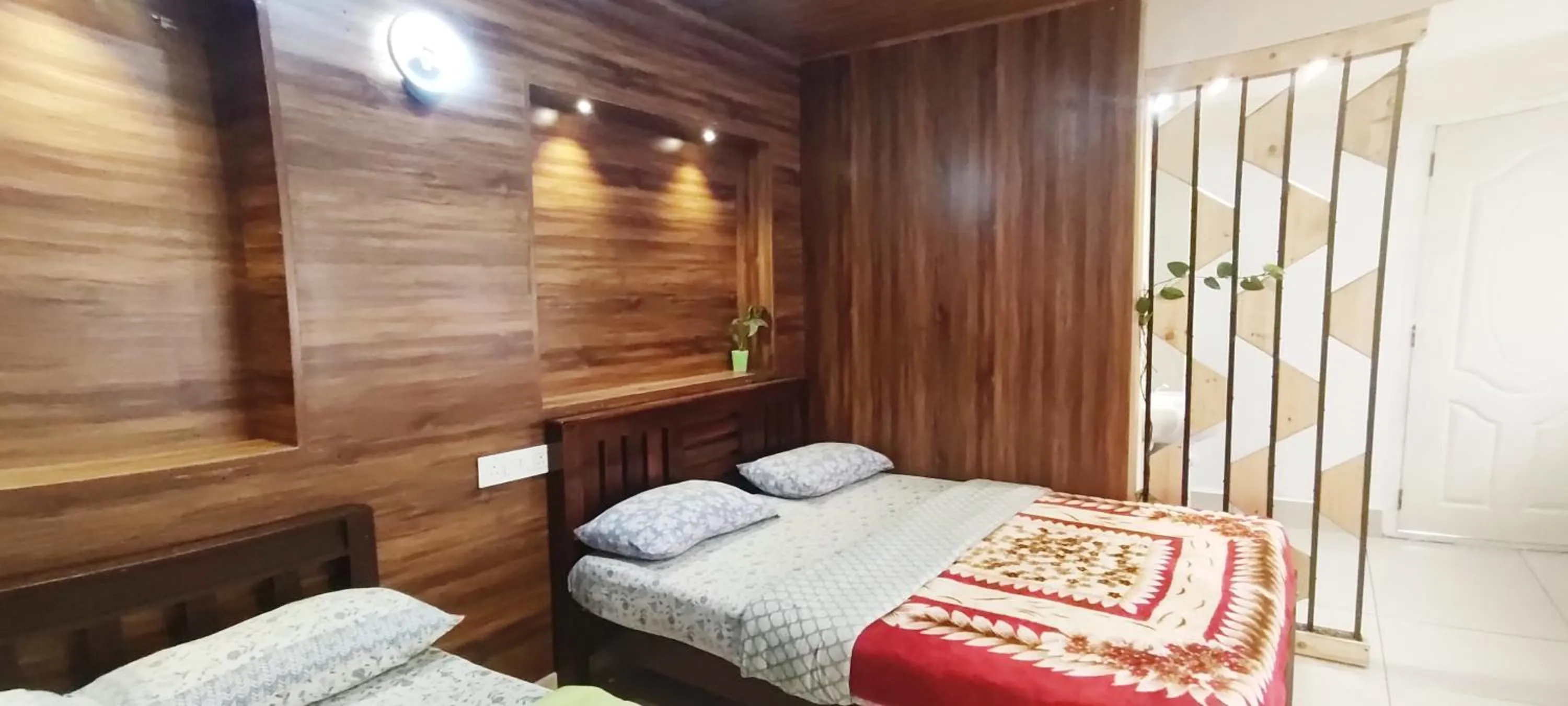 Bed in Greenview holiday inn