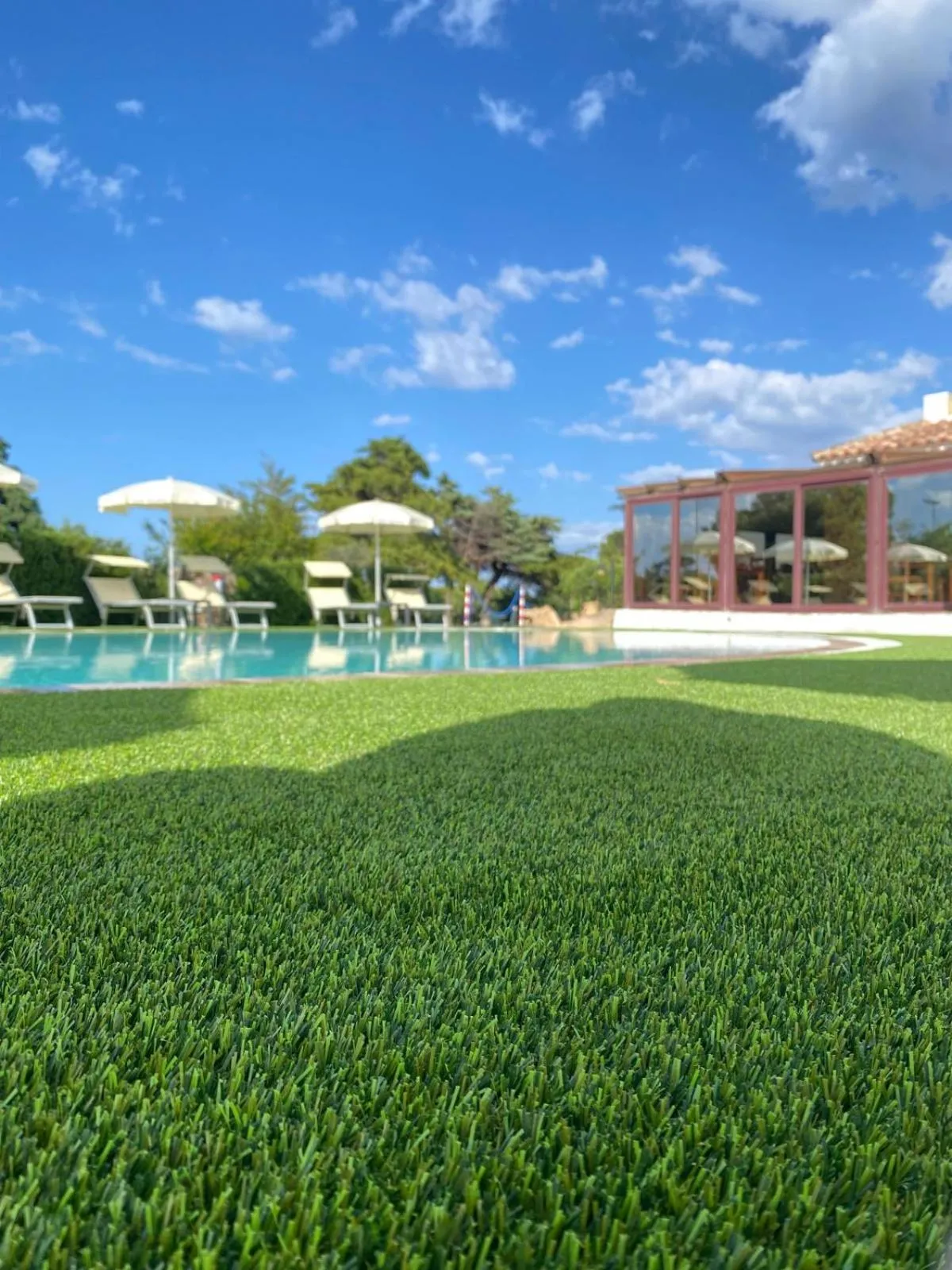 Swimming pool in Hotel Cala Mirto