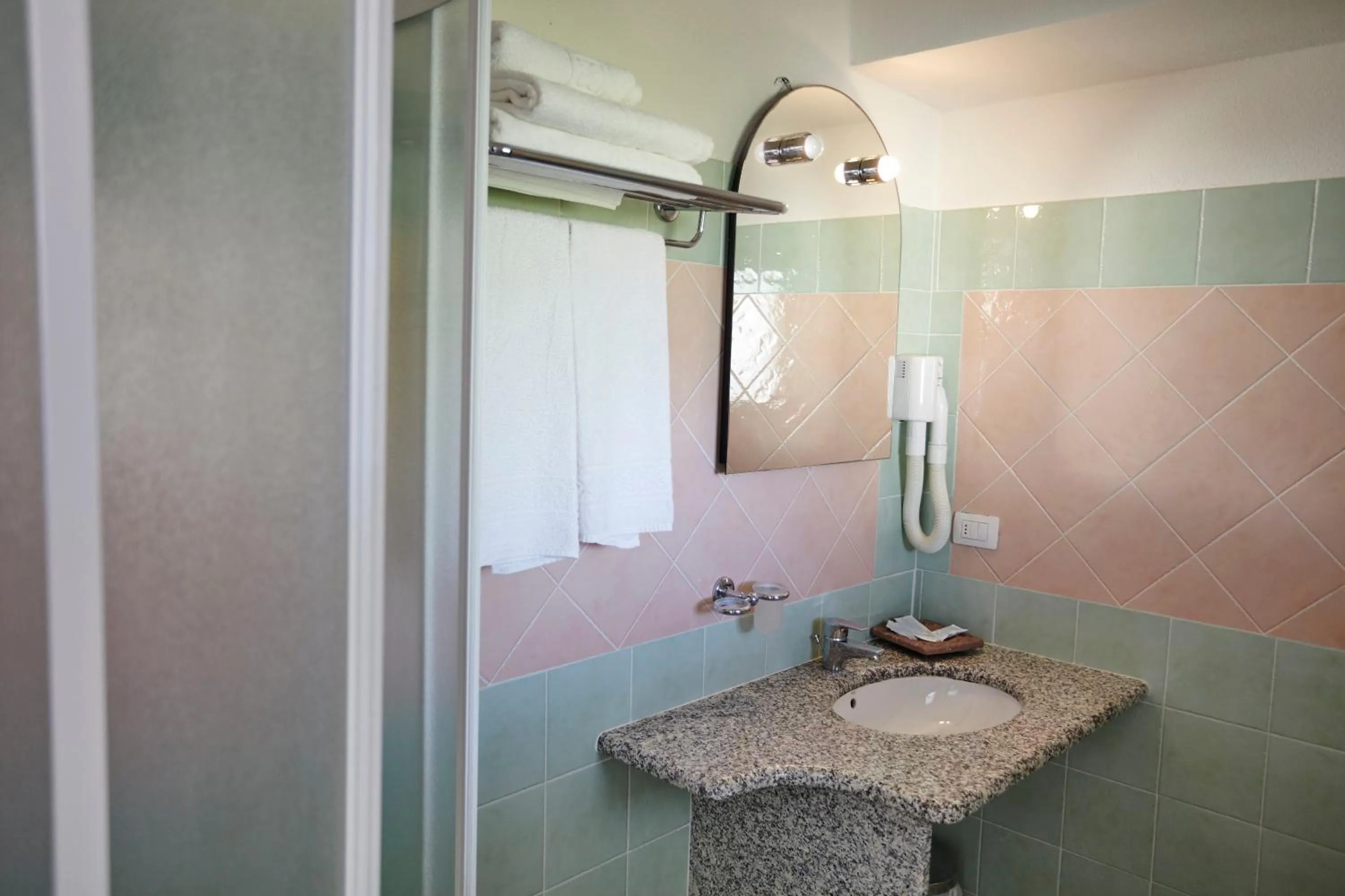 Bathroom in Hotel Cala Mirto