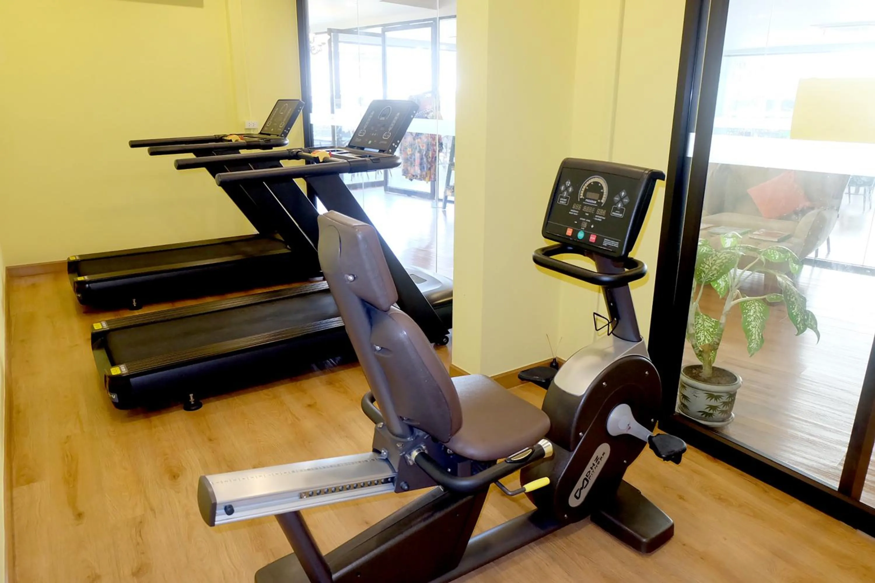 Fitness centre/facilities in Siri Oriental Bangkok Hotel
