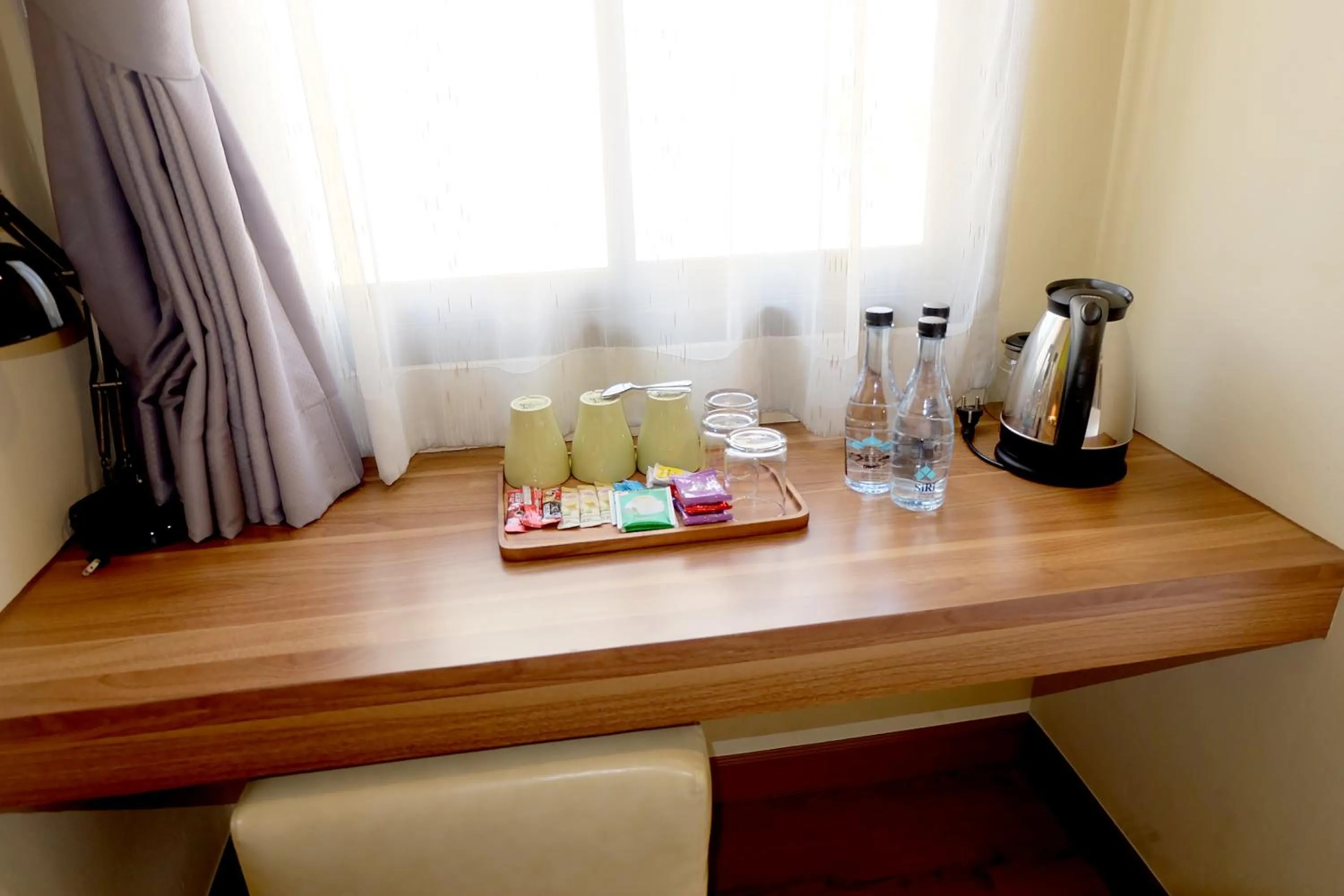 Coffee/tea facilities in Siri Oriental Bangkok Hotel