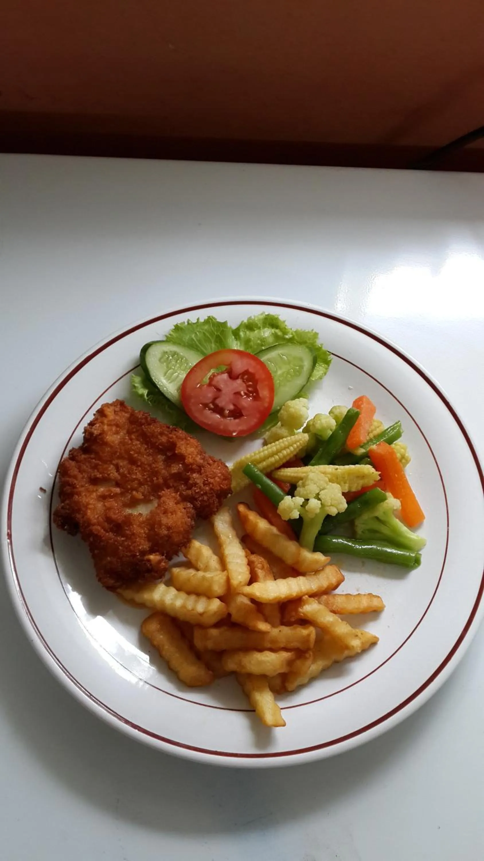 Restaurant/places to eat in Medori Putih Homestay