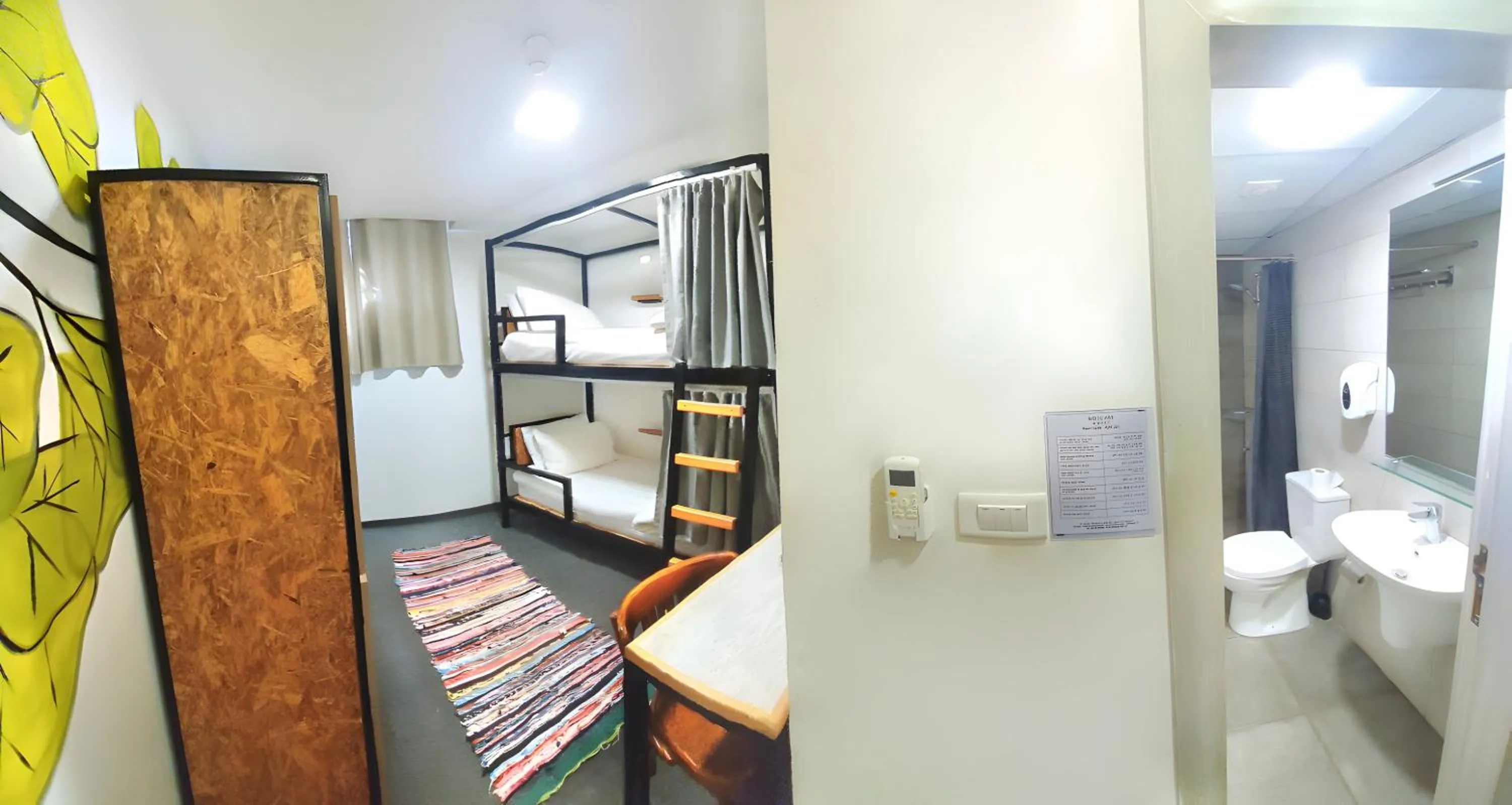 Shower in Nomads Hotel