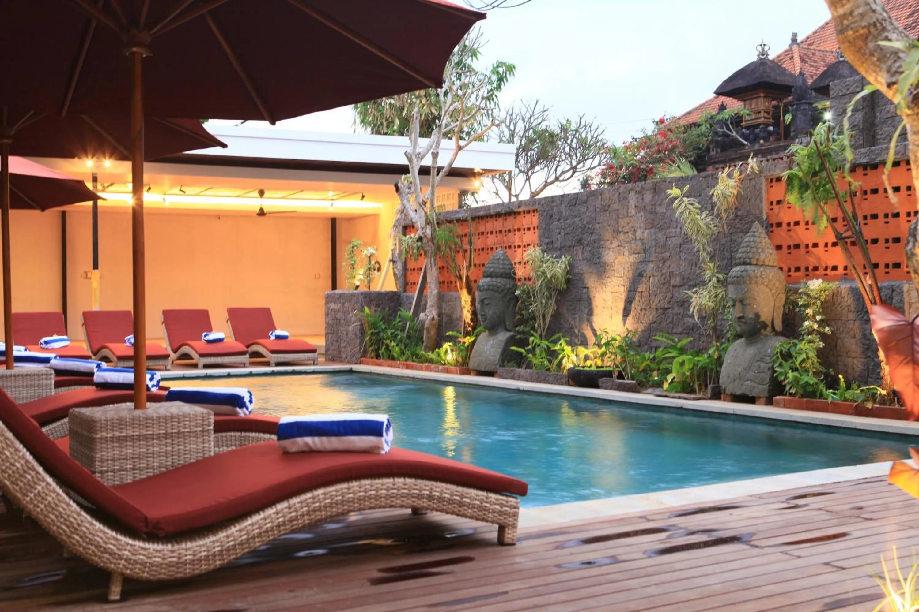 Swimming pool in Freddies Resort & Villas Ubud by Kanaya Hospitality