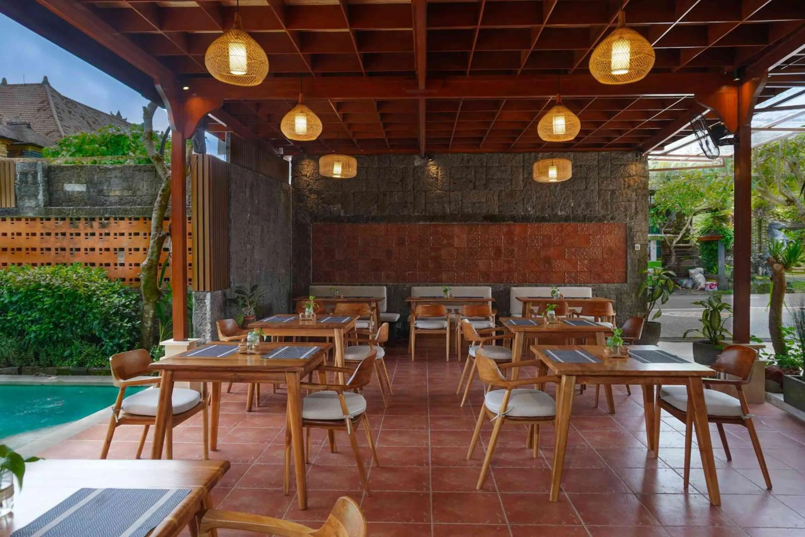 Restaurant/places to eat in Freddies Resort & Villas Ubud by Kanaya Hospitality