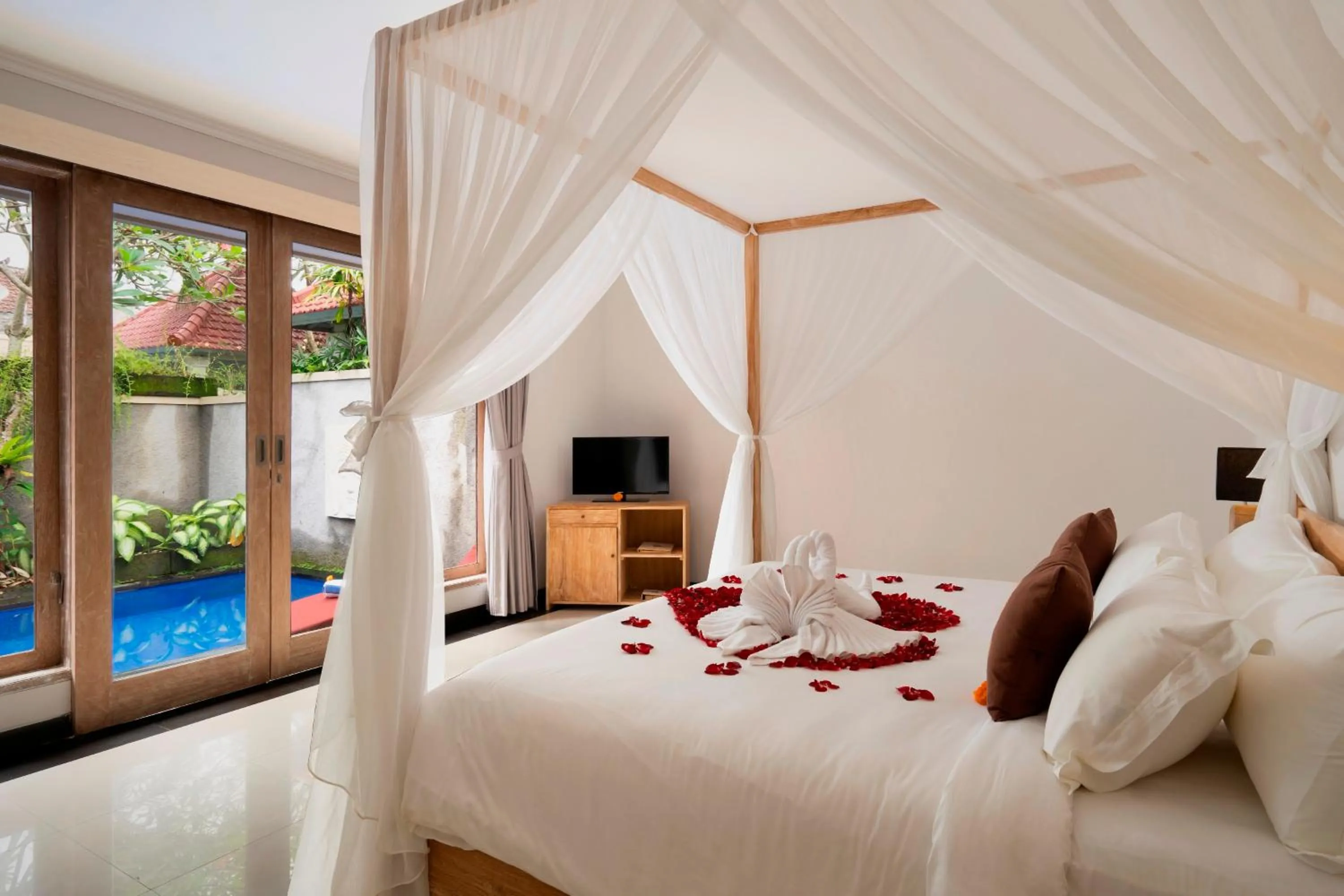 Bedroom, Bed in Freddies Resort & Villas Ubud by Kanaya Hospitality