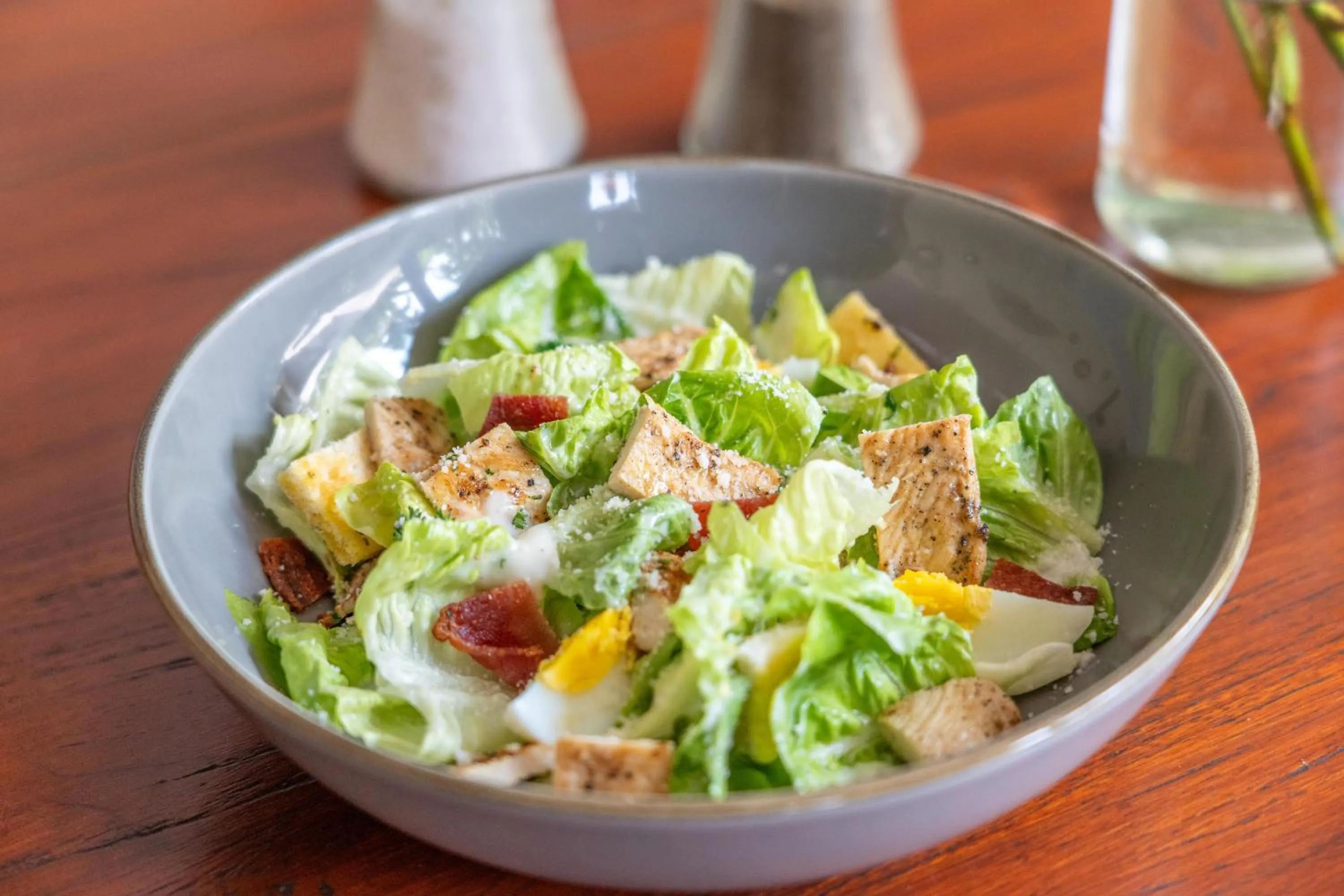 Restaurant/places to eat in Freddies Resort & Villas Ubud by Kanaya Hospitality