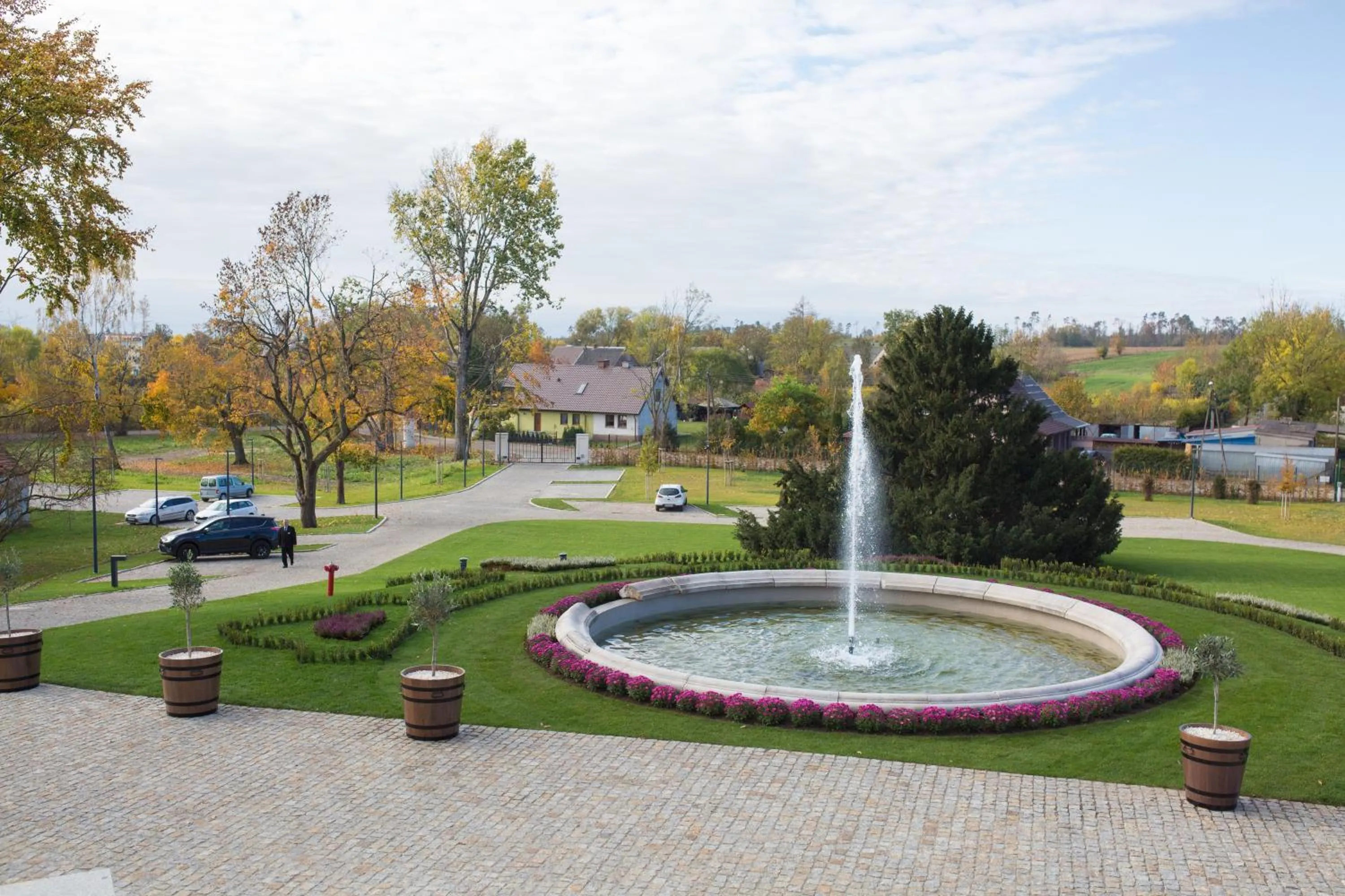 Spring in Pałac Komierowo