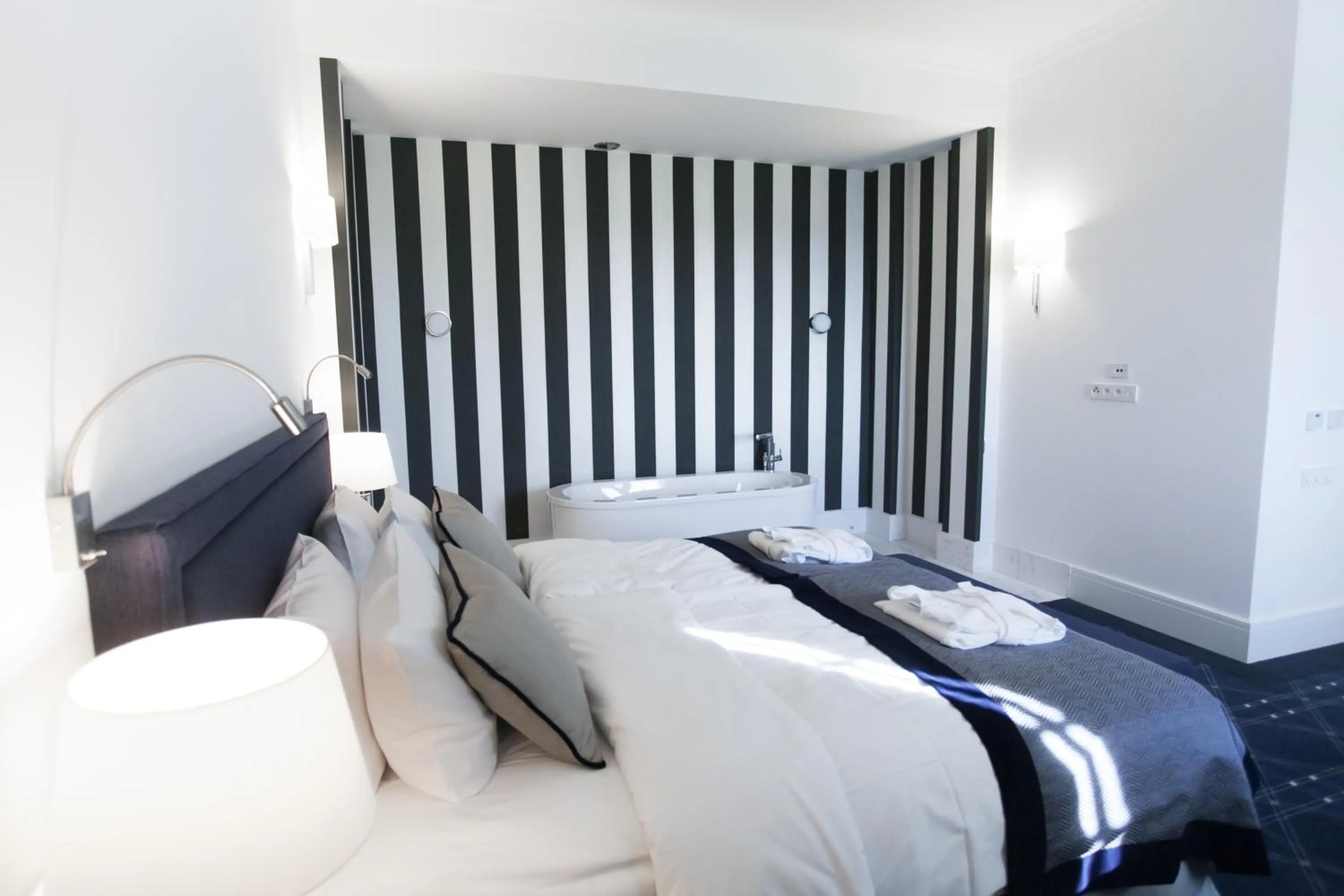 Bed in Pałac Komierowo