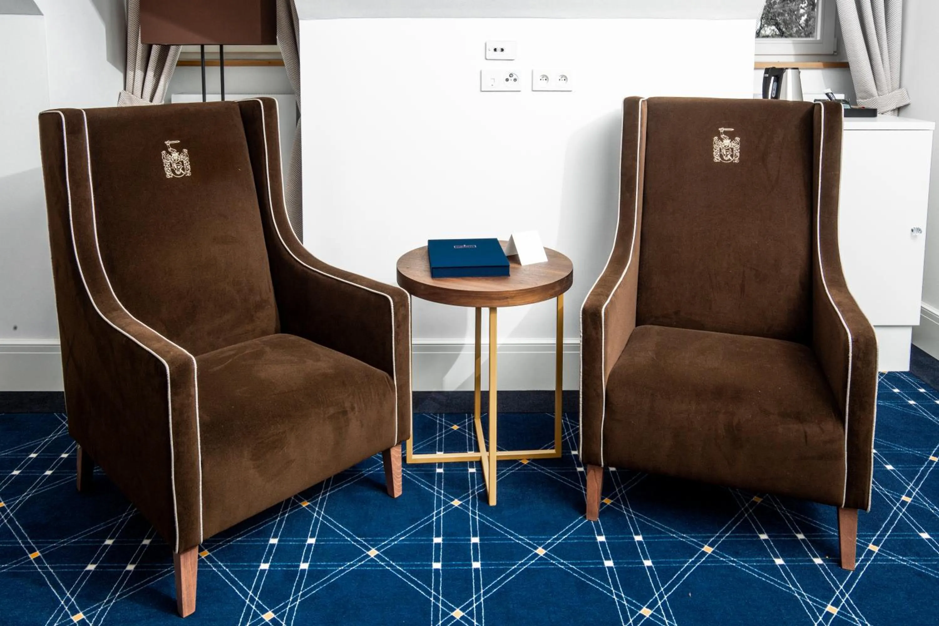 Seating area in Pałac Komierowo