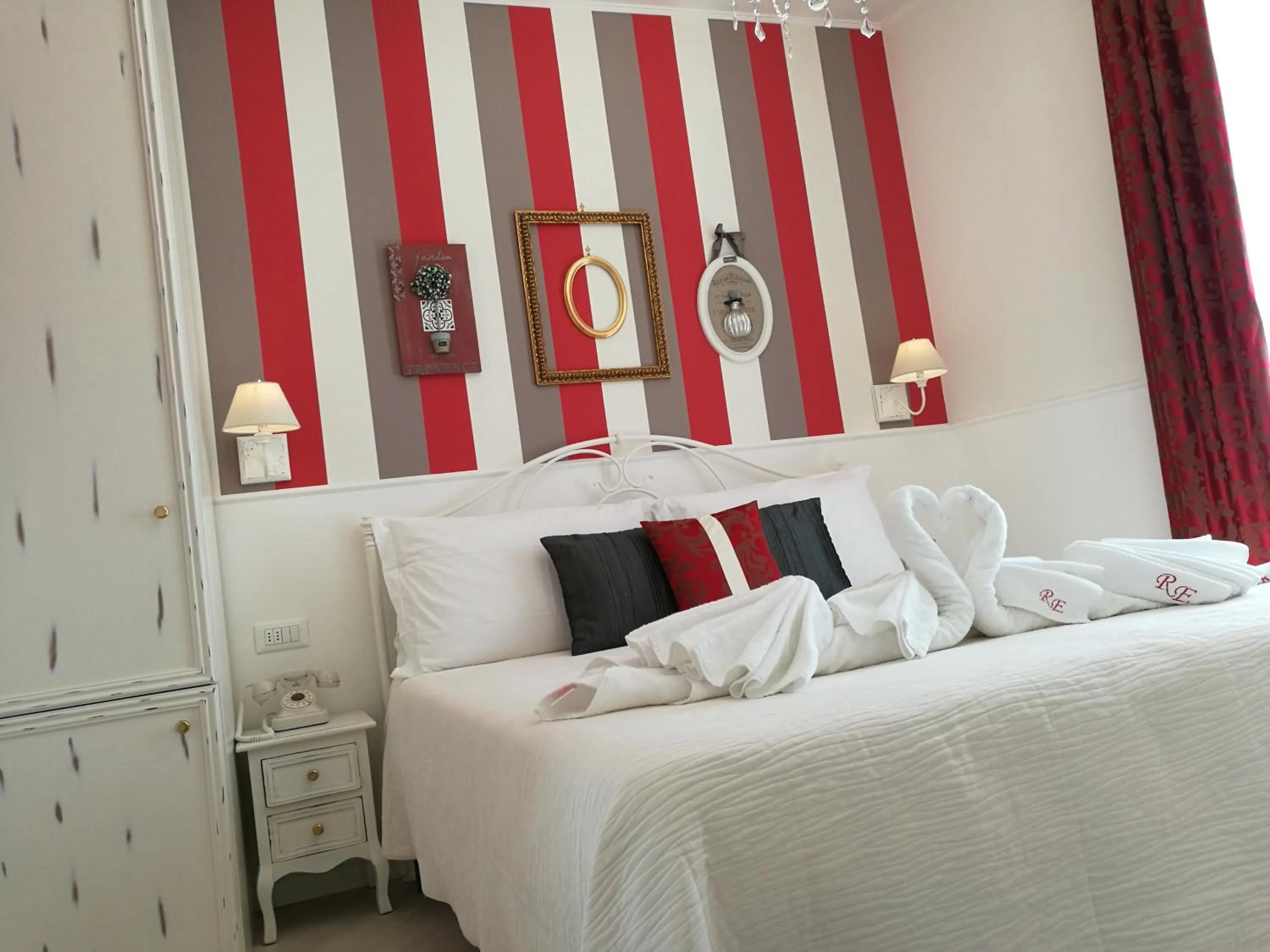 Bed in Residence Eleonora