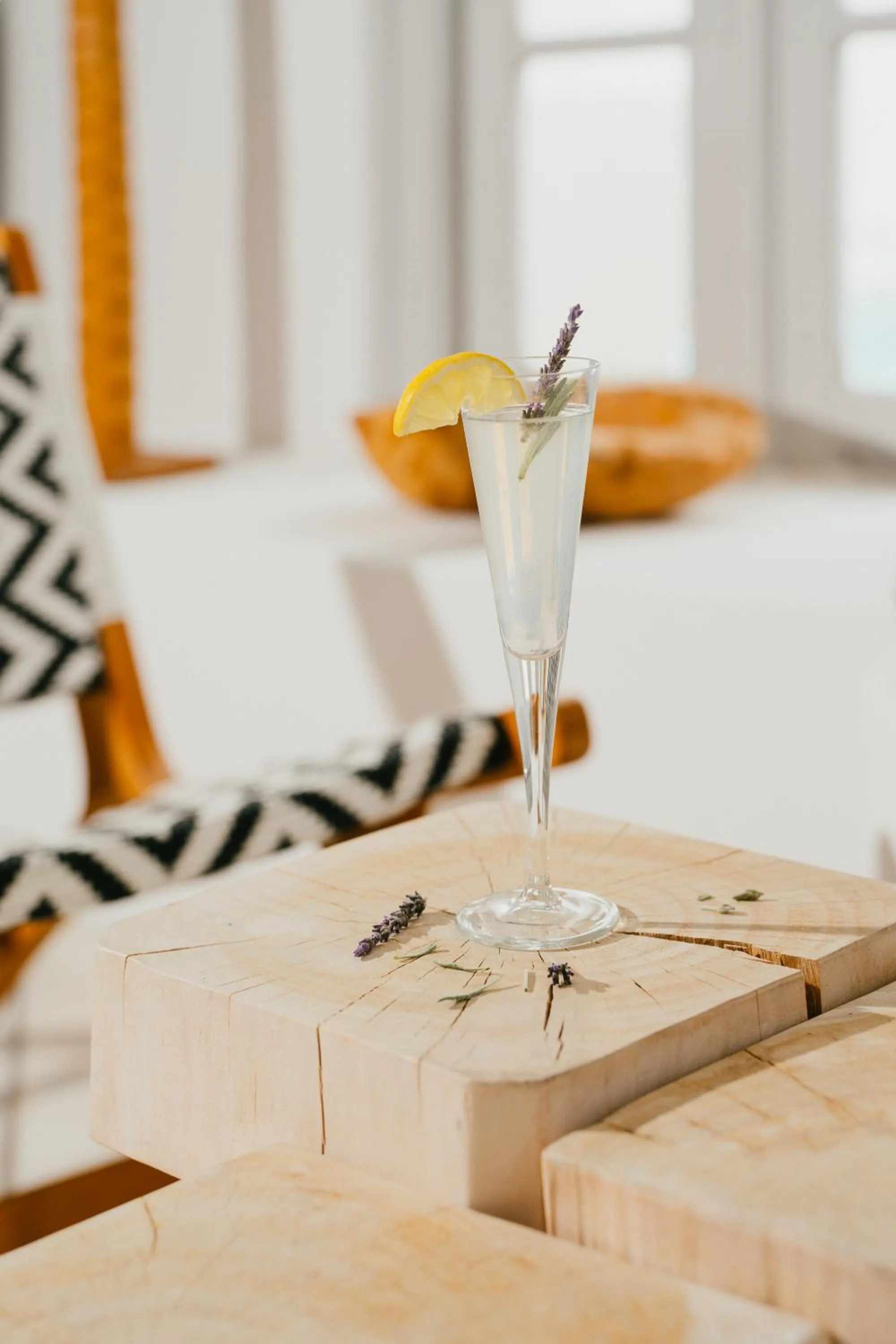 Drinks in Mr and Mrs White Paros