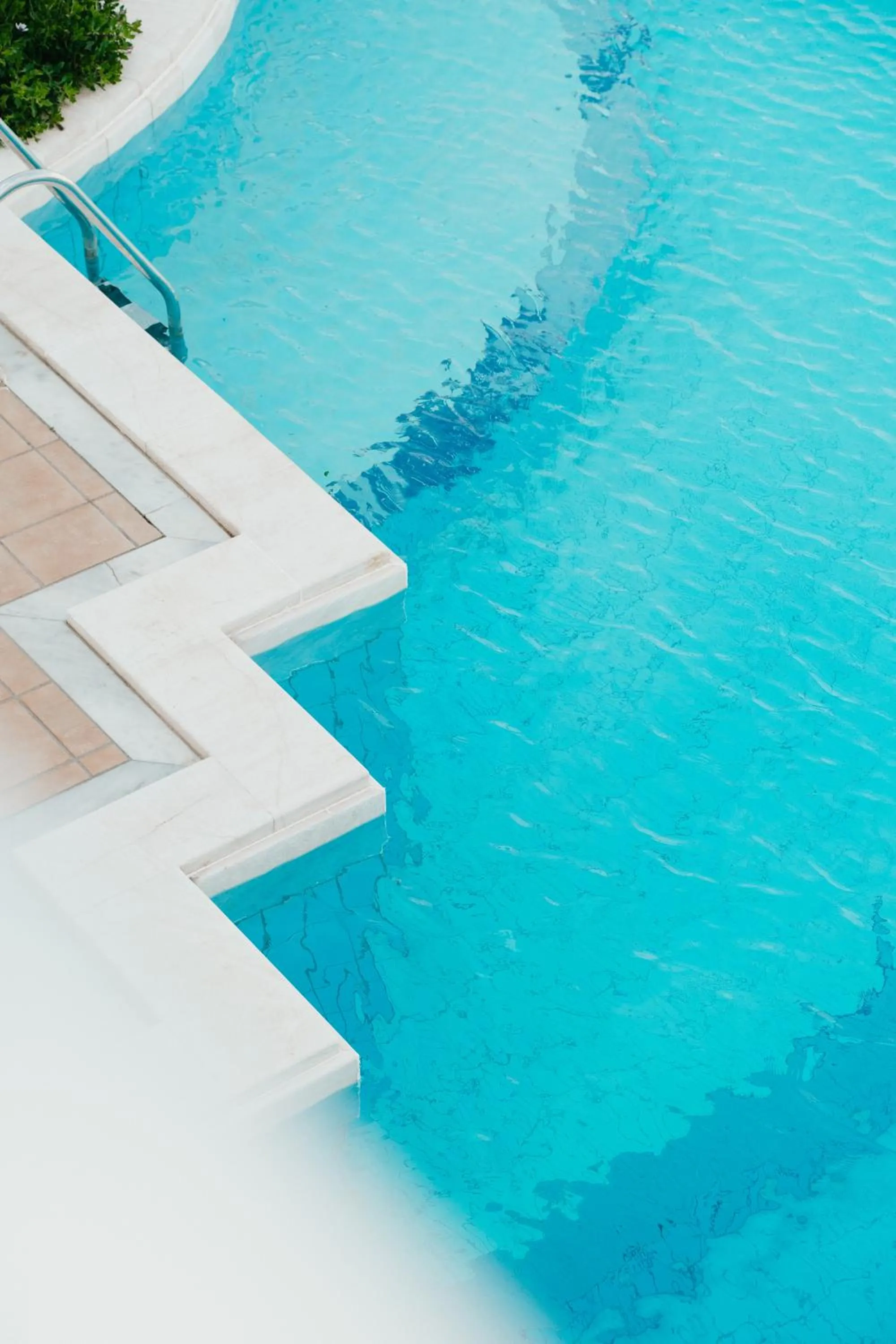 Swimming pool in Mr and Mrs White Paros