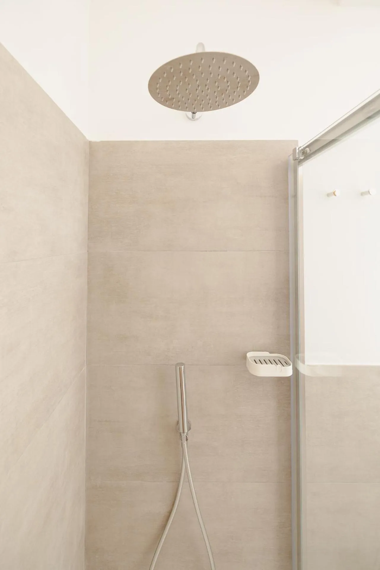 Shower in Residence Le 4 Stagioni