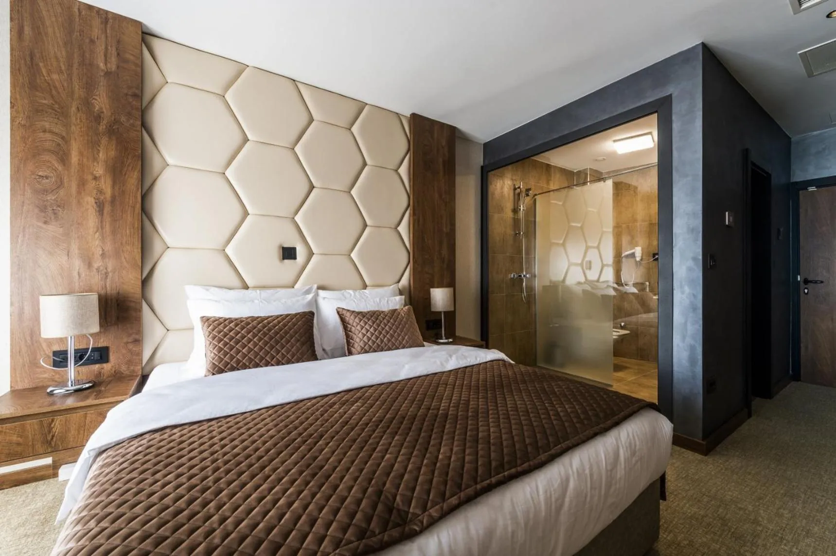 Bed in Amsterdam Hotel