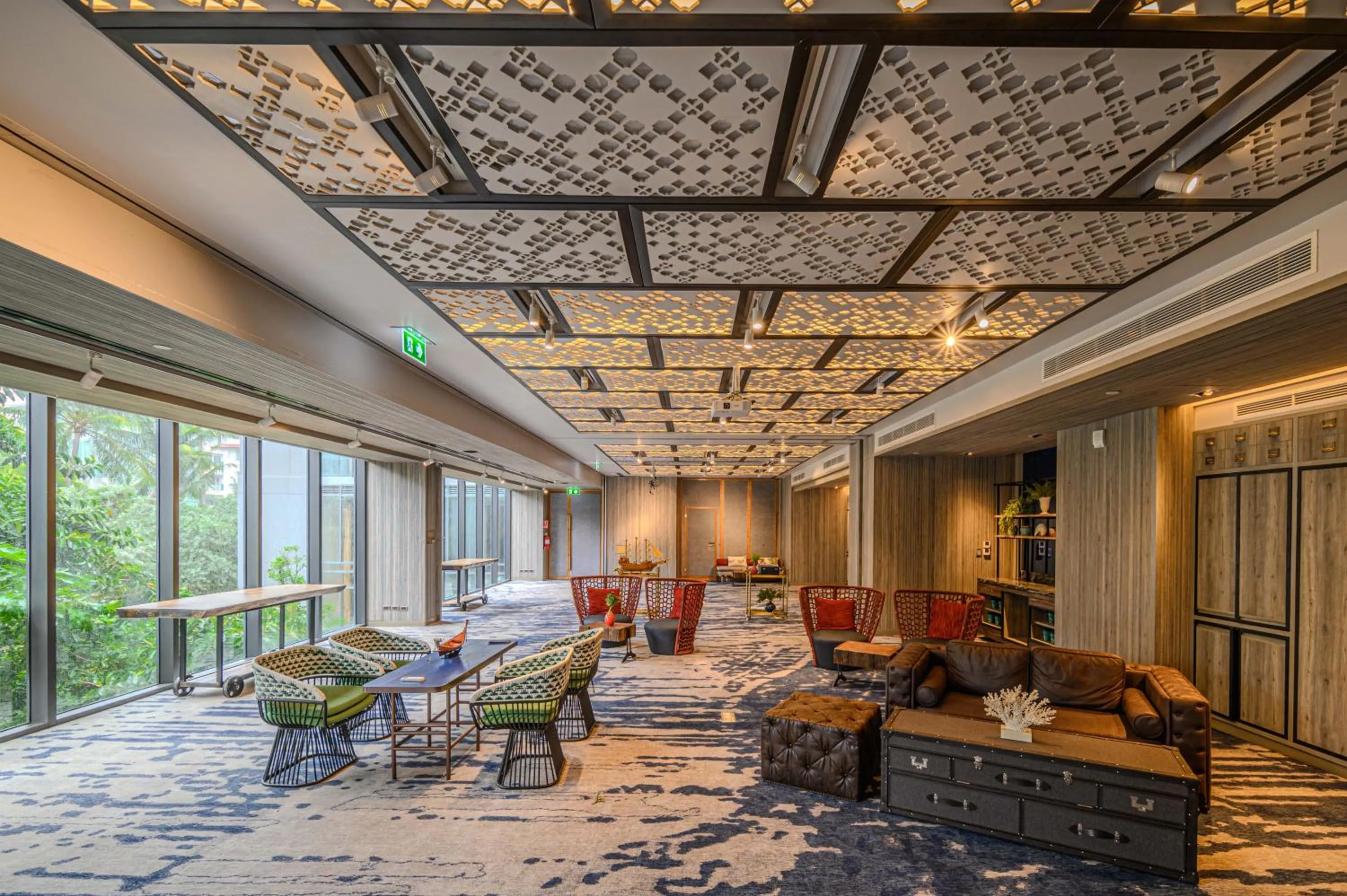 Meeting/conference room in Hotel Indigo Phuket Patong by IHG