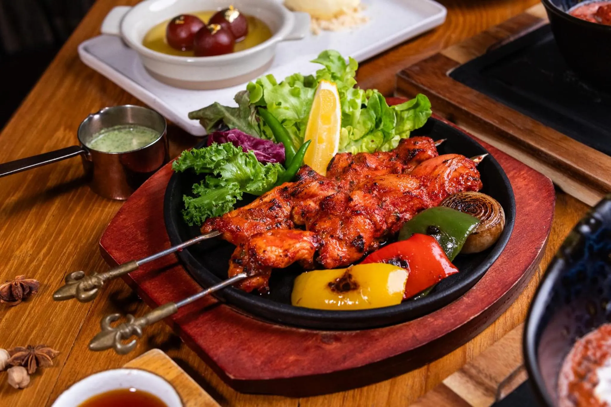 Restaurant/places to eat in Hotel Indigo Phuket Patong by IHG