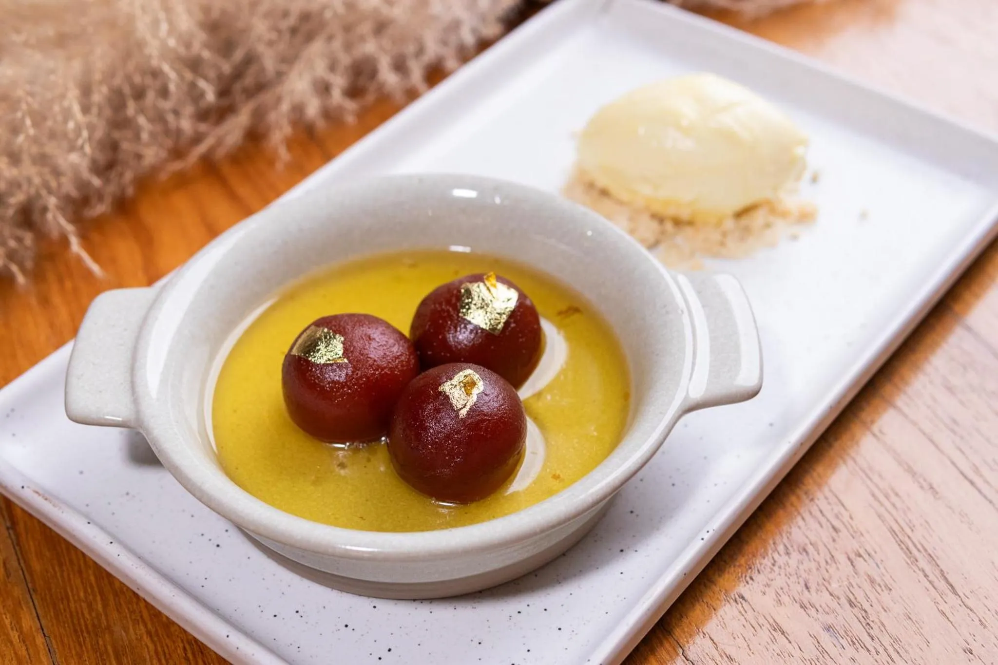 Restaurant/places to eat in Hotel Indigo Phuket Patong by IHG