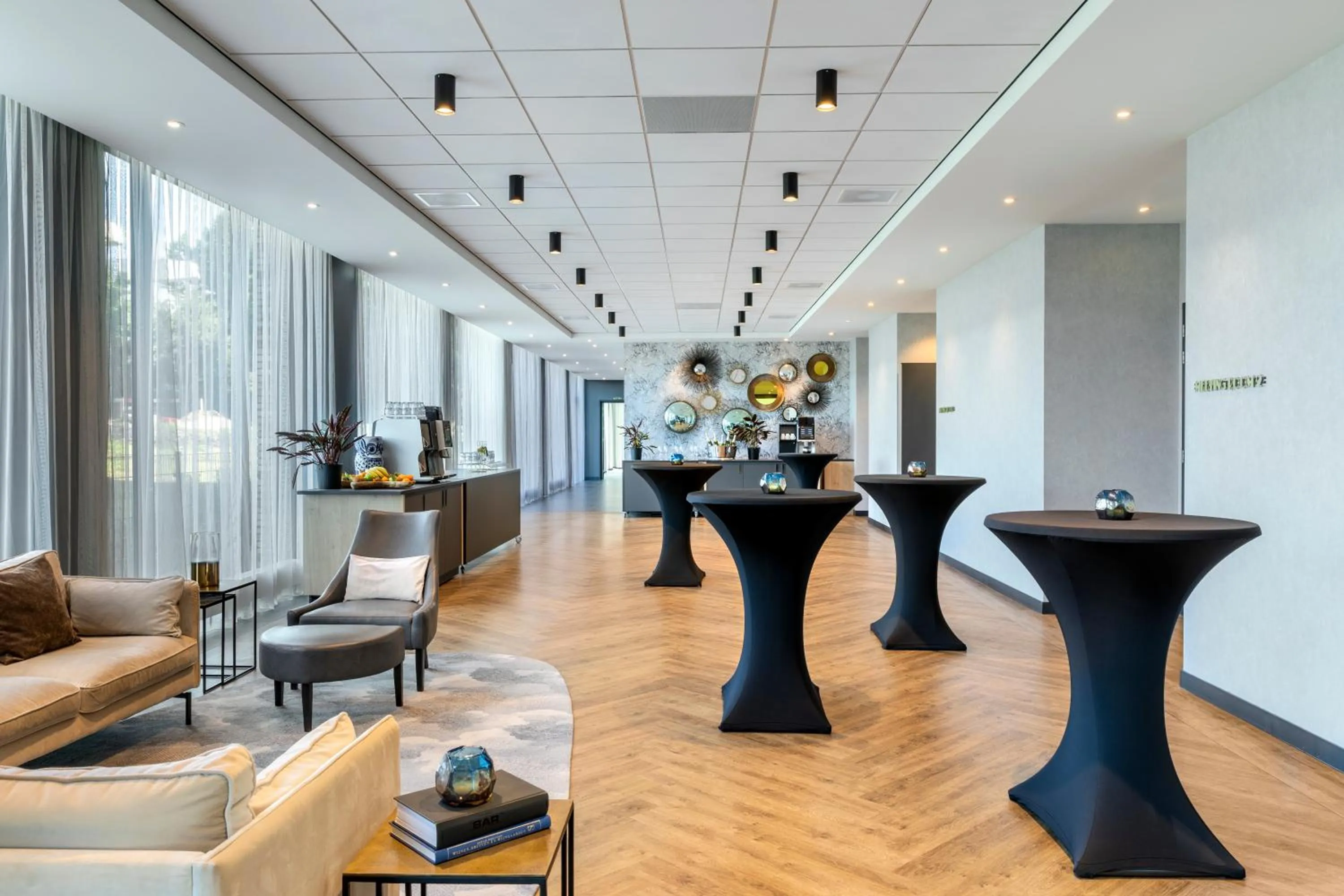 Meeting/conference room in Renaissance Amsterdam Schiphol Airport Hotel