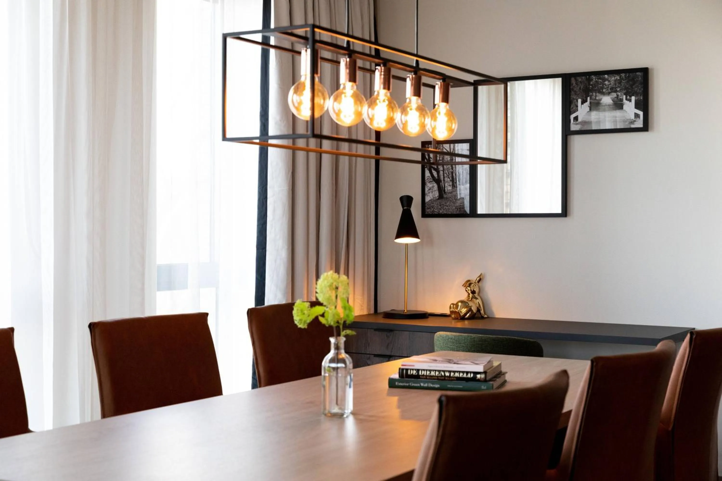 Bedroom in Renaissance Amsterdam Schiphol Airport Hotel