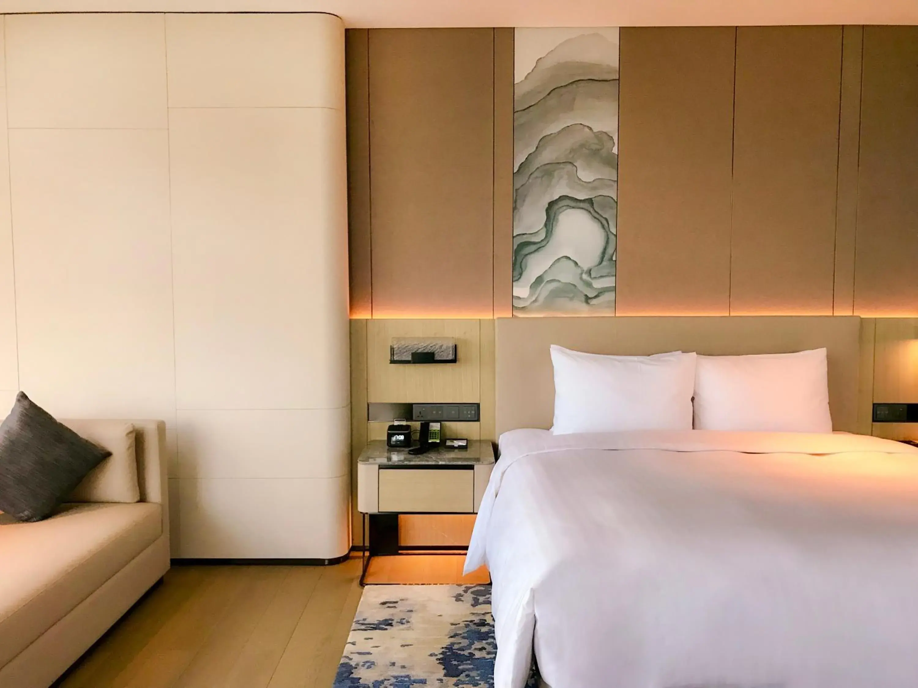 King Room - Club Lounge Access in Courtyard by Marriott Shenzhen Northwest King Room - Club Lounge Access in Courtyard by Marriott Shenzhen Northwest