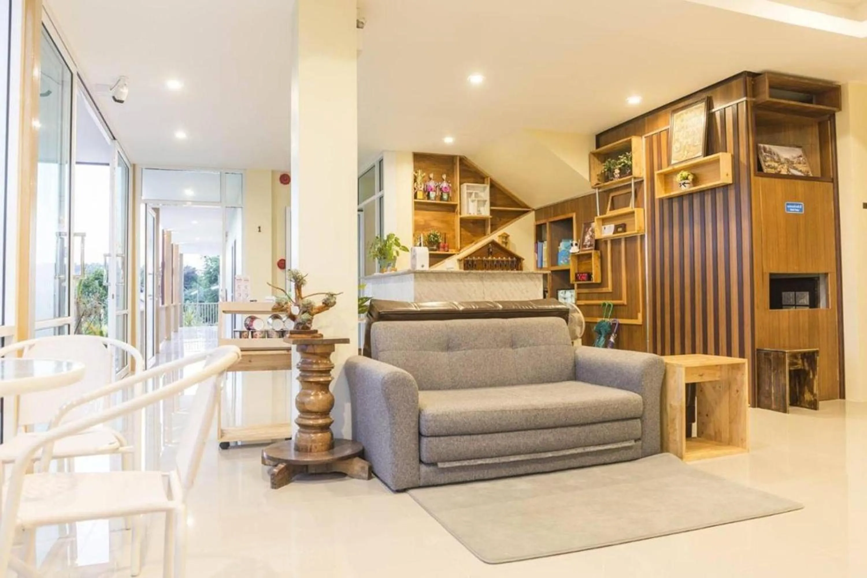 Seating area in Yaibua Hotel