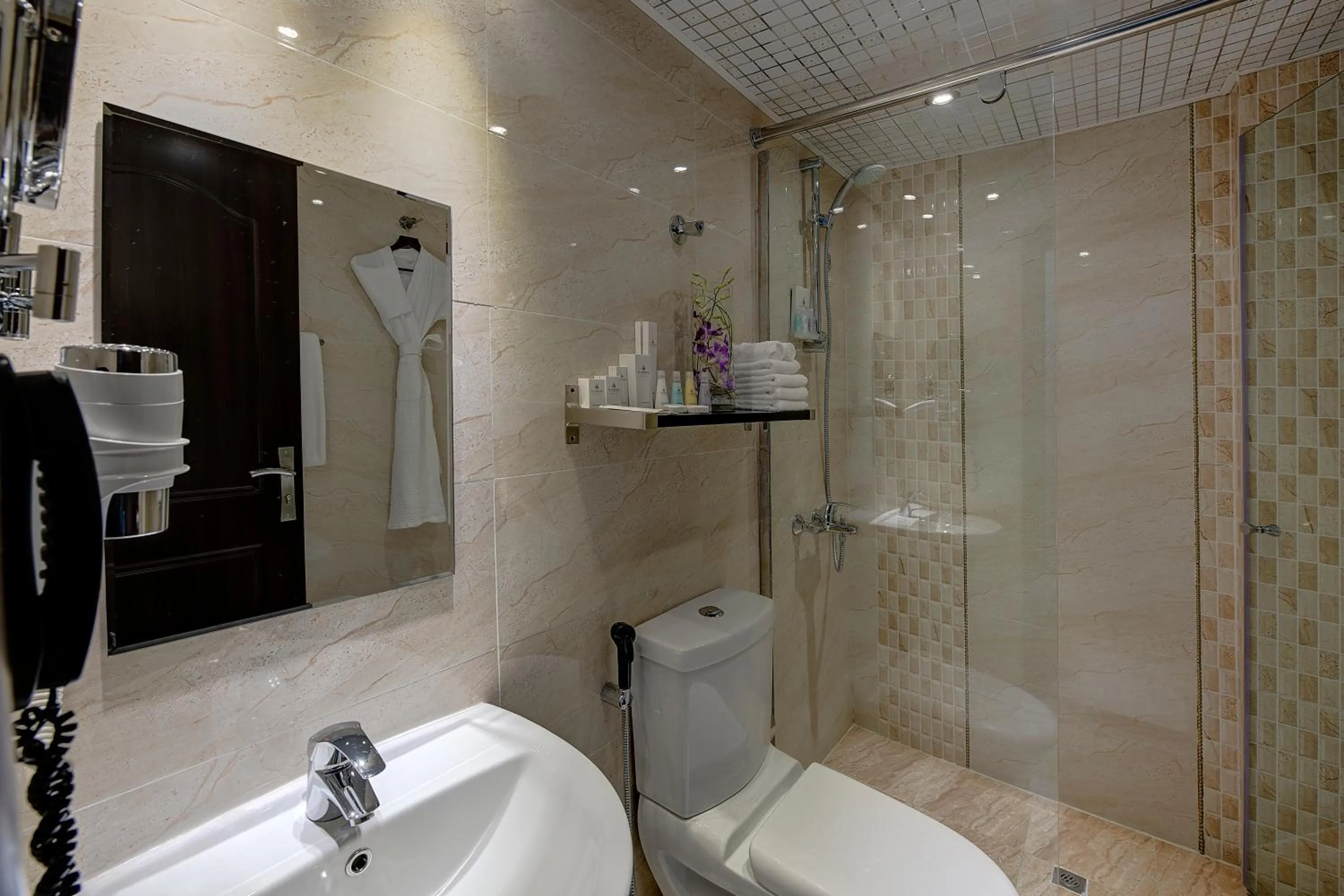 Bathroom in Western Hotel - Ghayathi