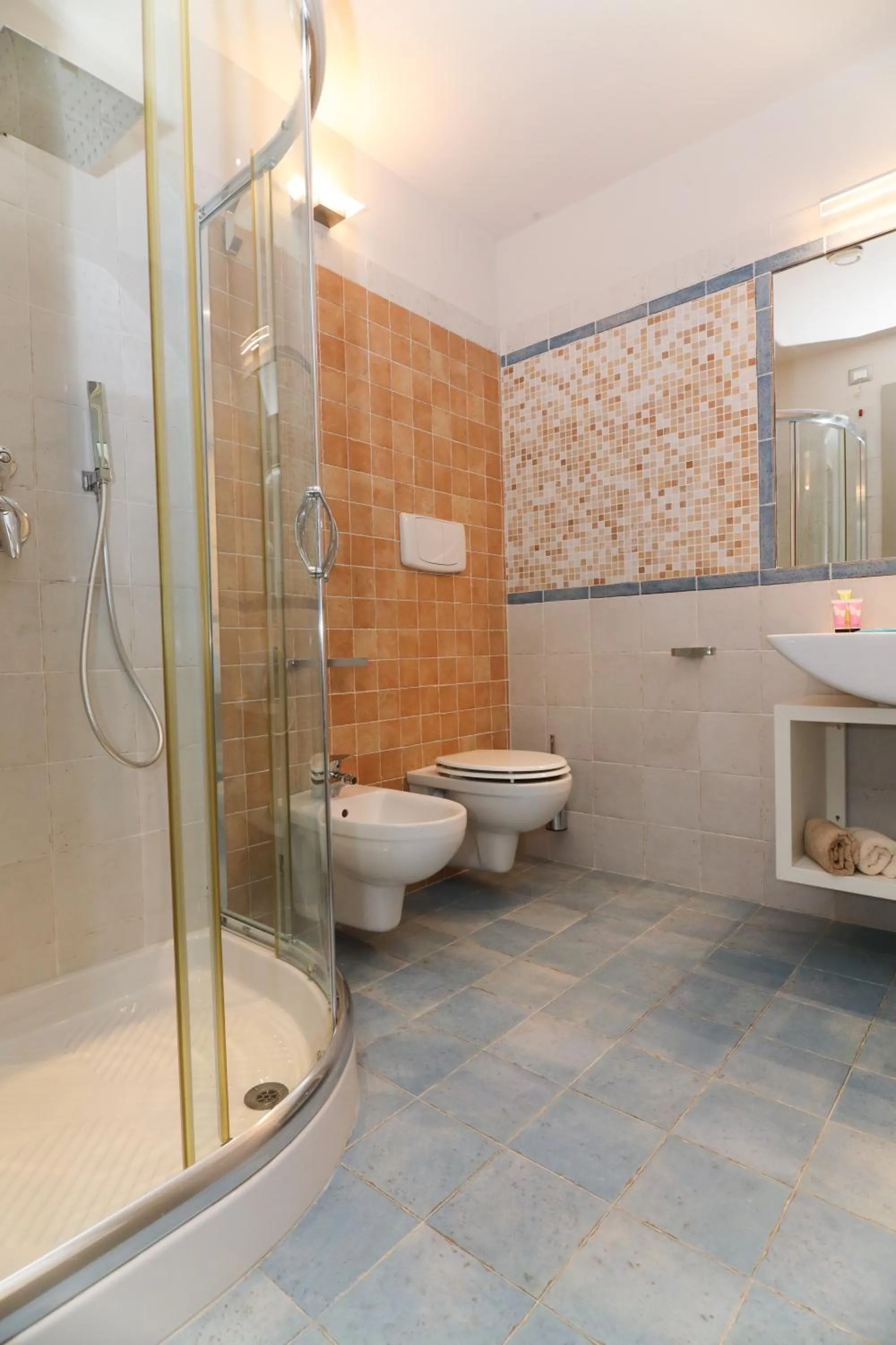 Bathroom in TUISuneo La Conchiglia - Adults Only