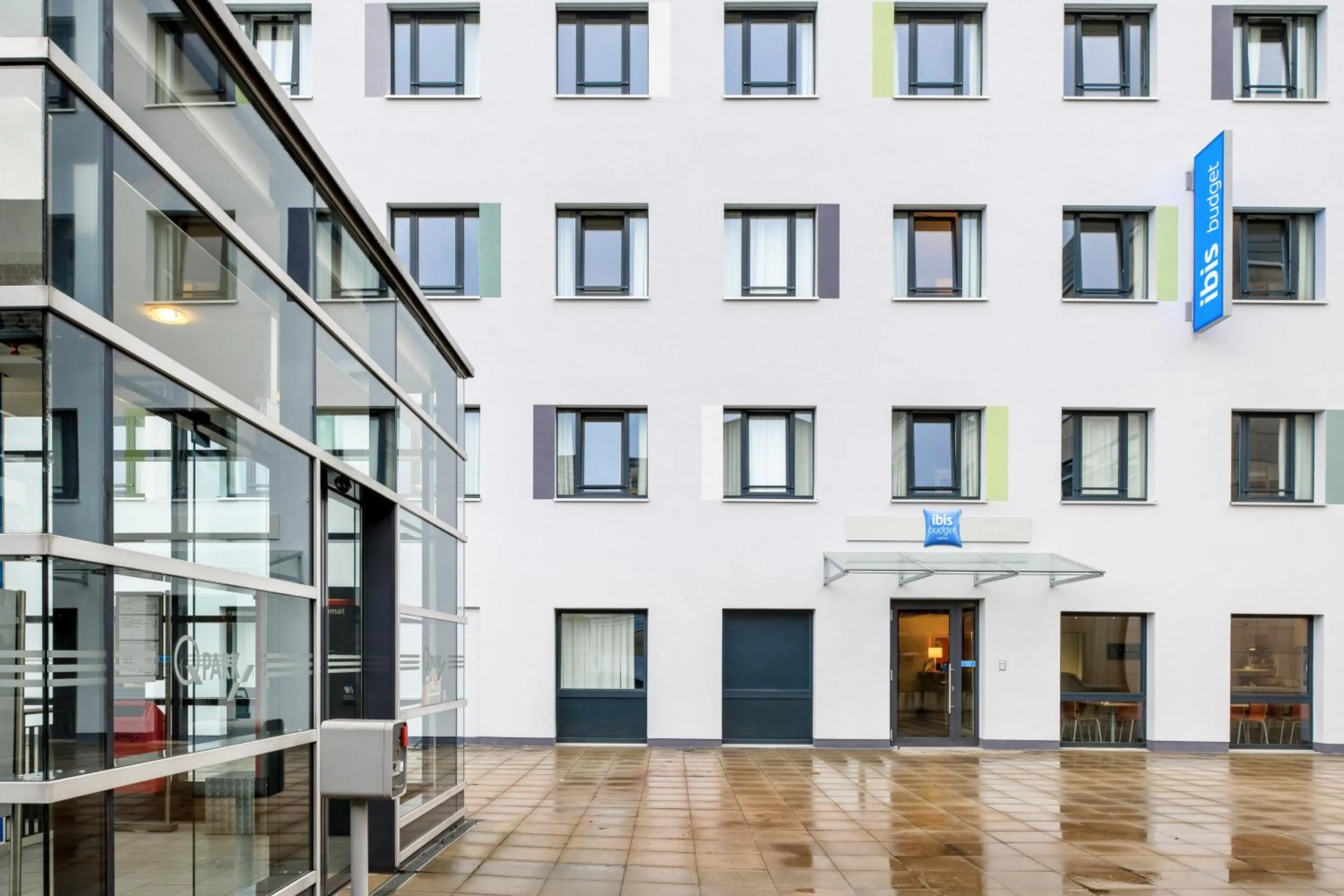 Property building in ibis budget Aachen City