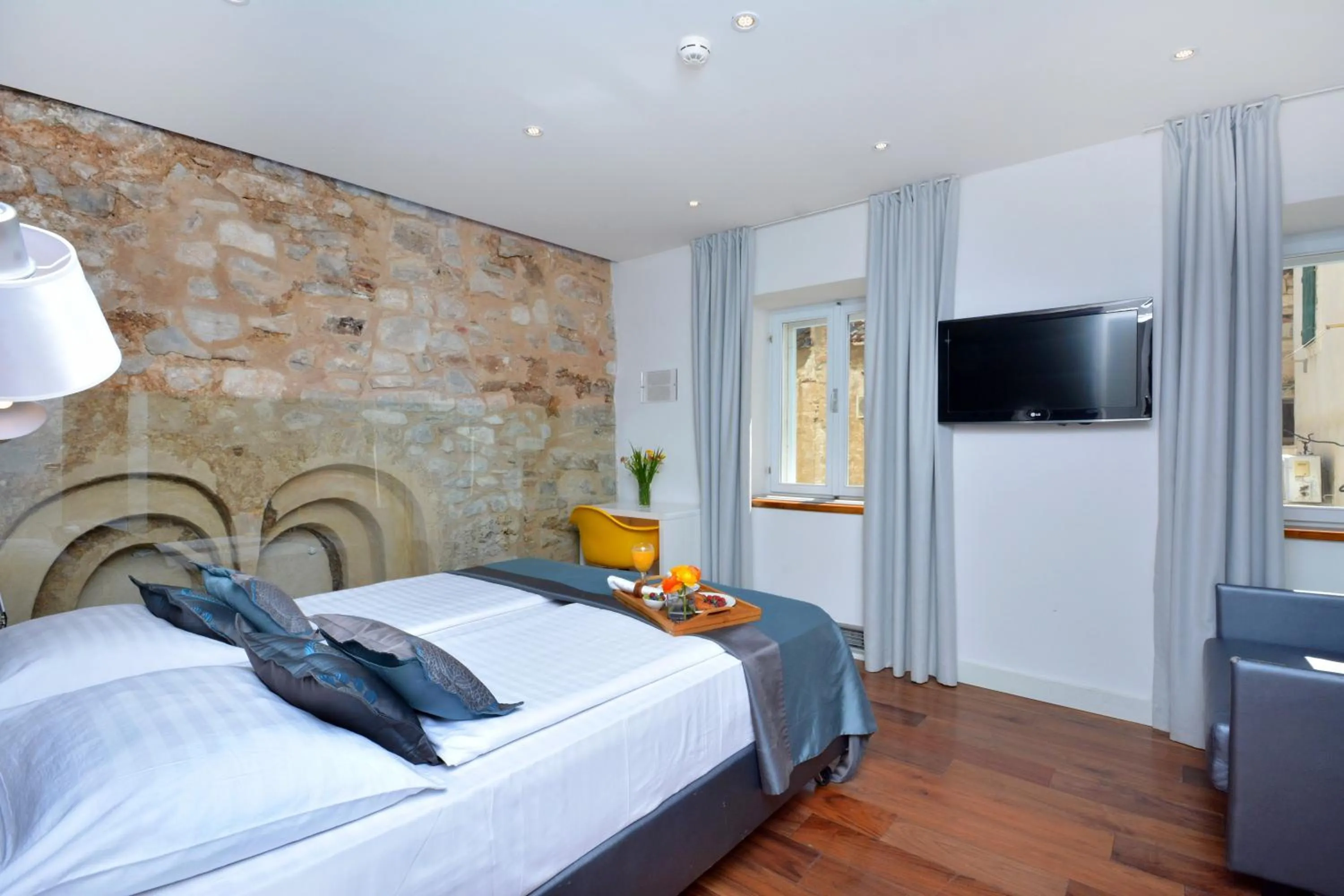 Bedroom, Bed in Jupiter Heritage Hotel