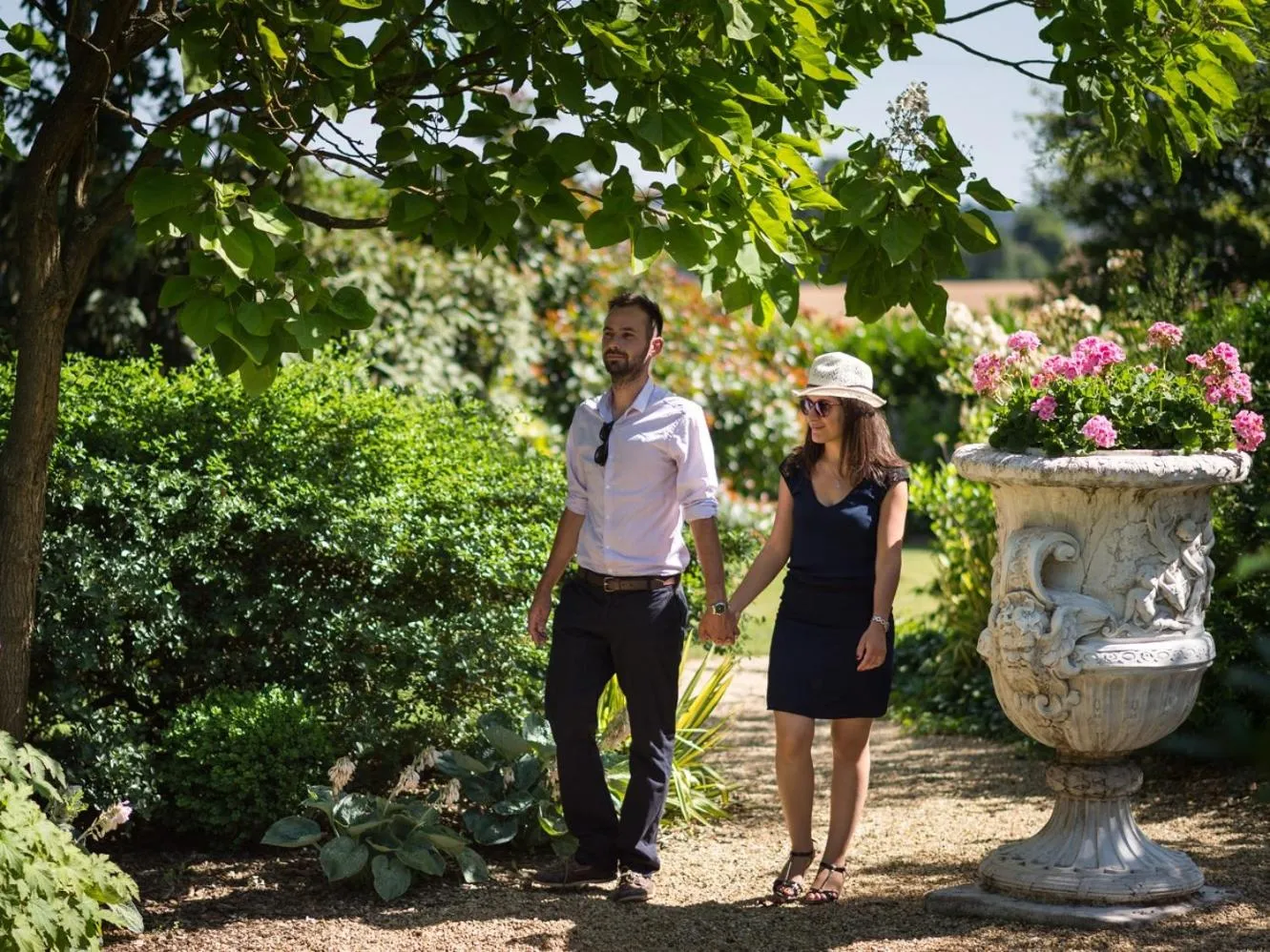 Property building in Manoir Desnachez