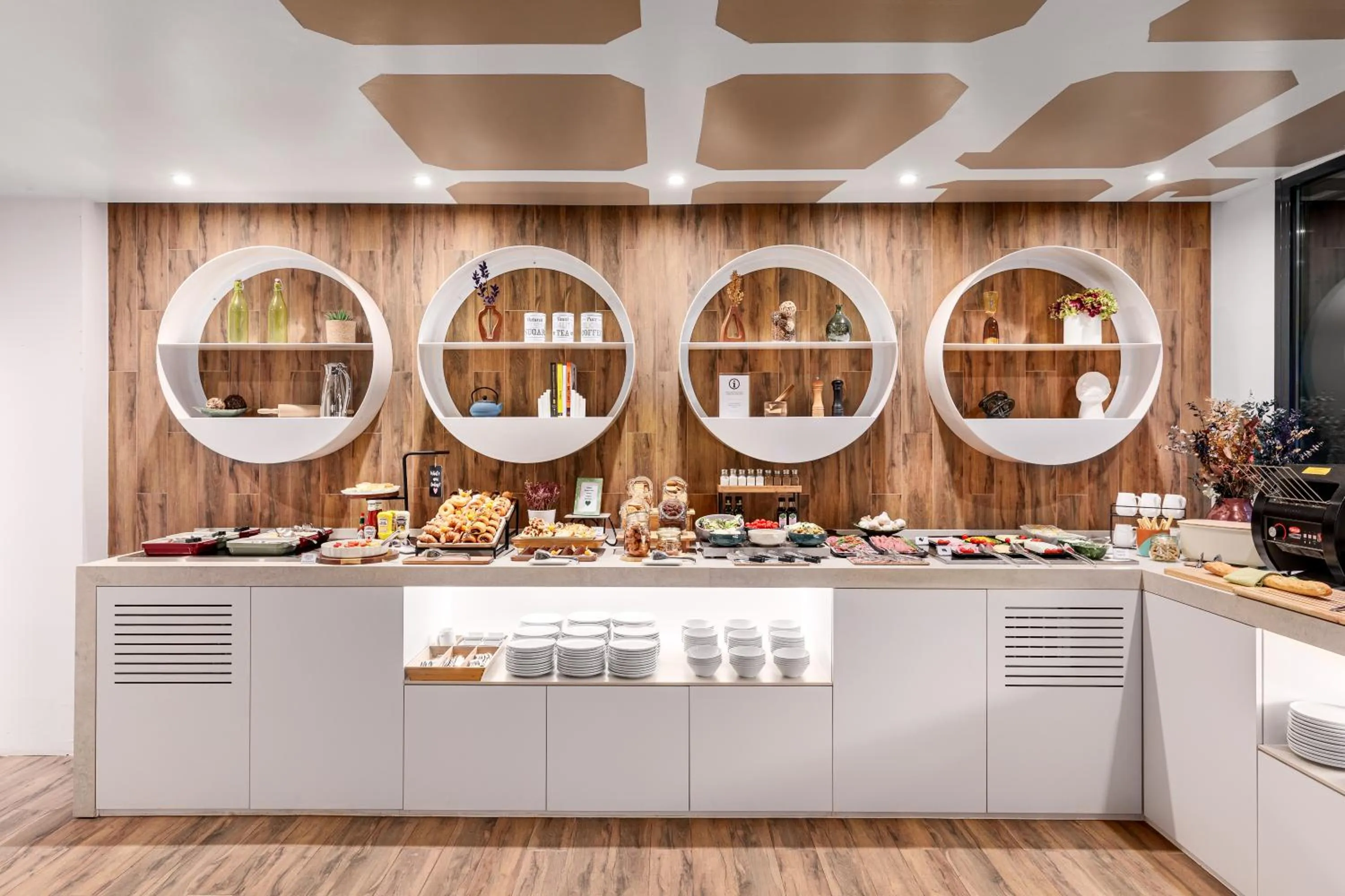 Breakfast in Room Mate Pau, Barcelona