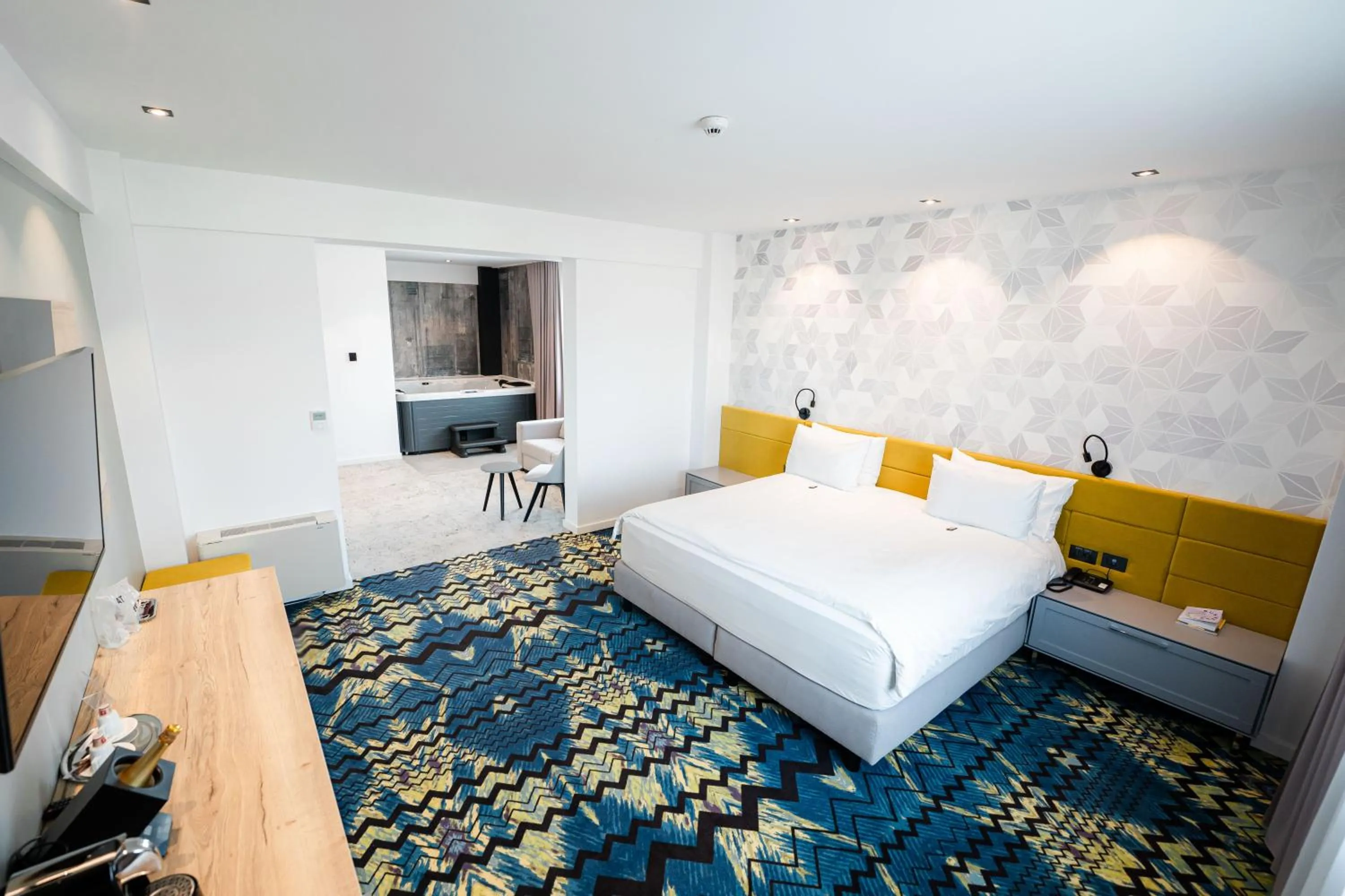 Bed in Mandachi Hotel & SPA