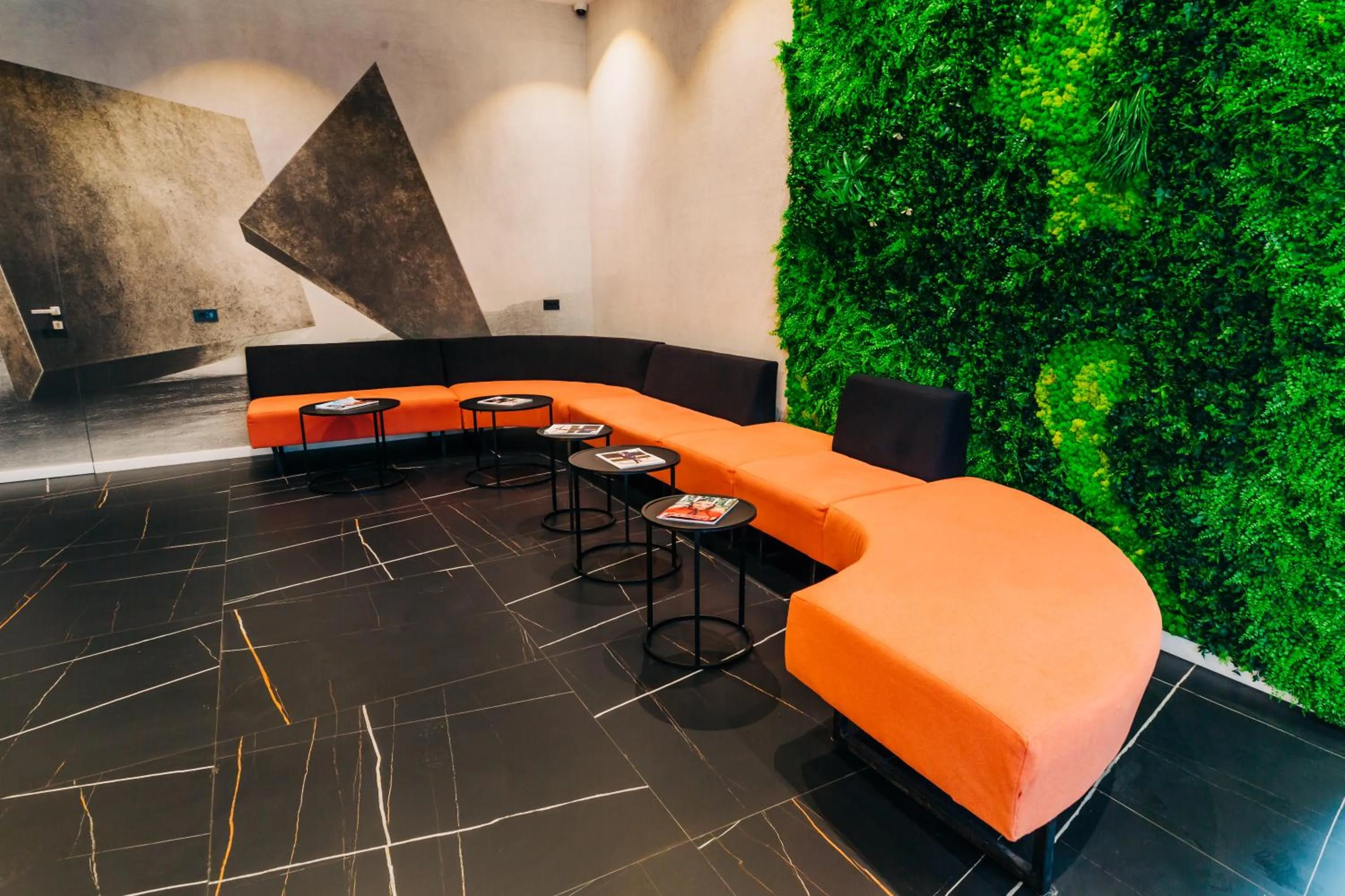 Lobby or reception in Mandachi Hotel & SPA