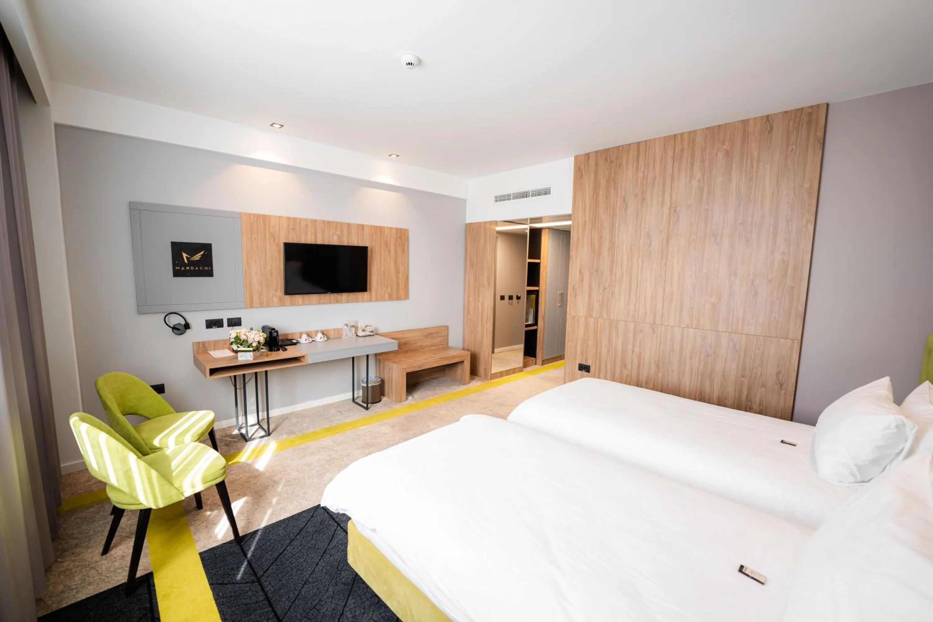 Bed in Mandachi Hotel & SPA