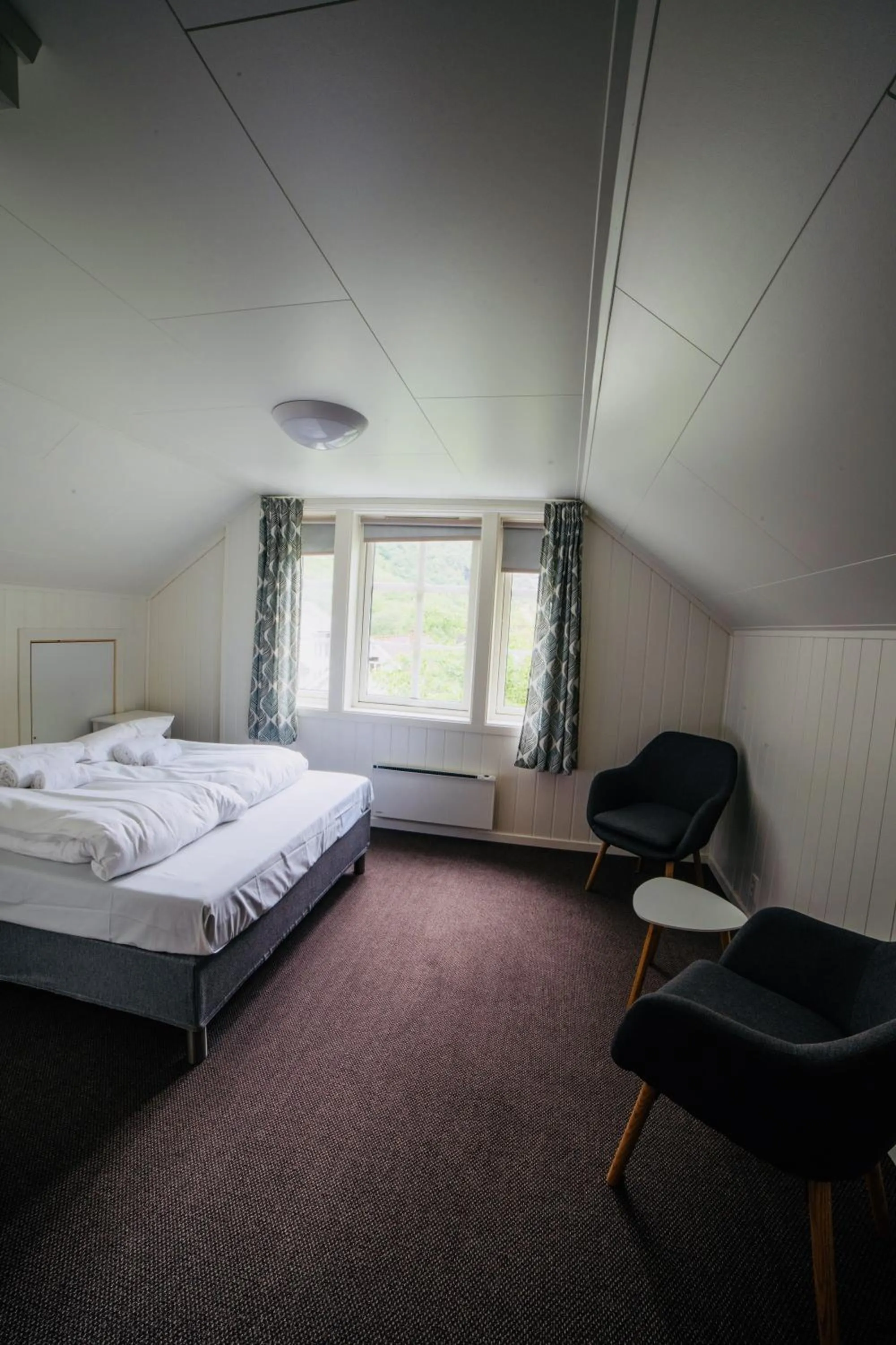 Photo of the whole room, Bed in Gudvangen Budget Hotel