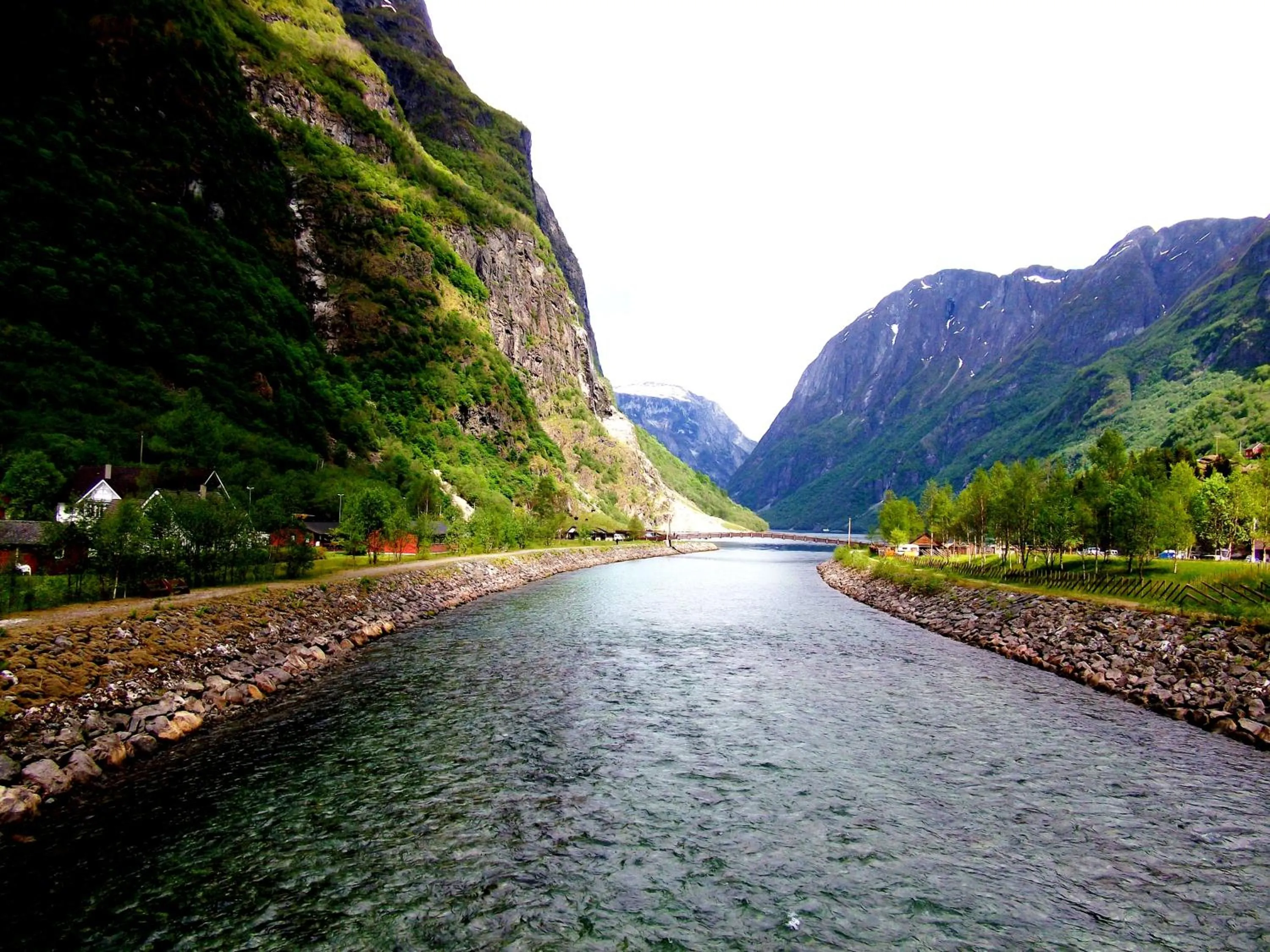 Natural landscape in Gudvangen Budget Hotel