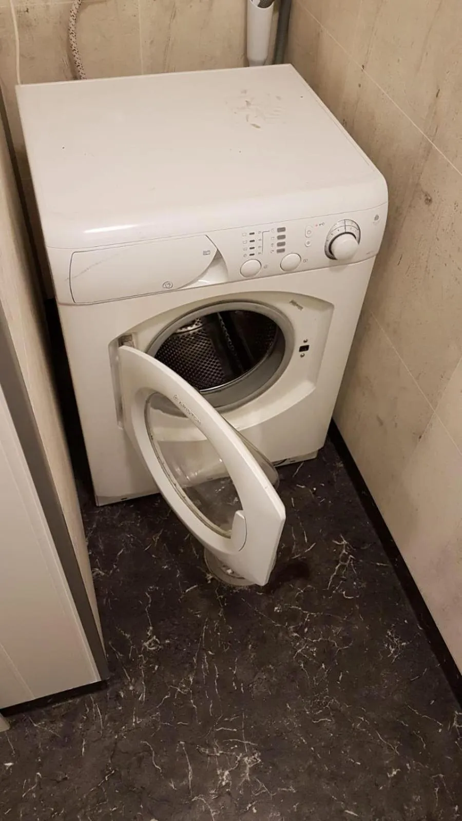 Bathroom in Gudvangen Budget Hotel