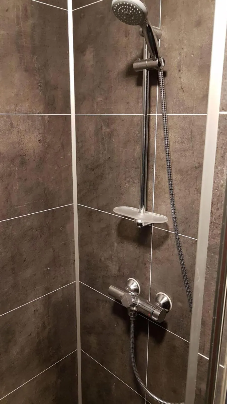 Bathroom in Gudvangen Budget Hotel