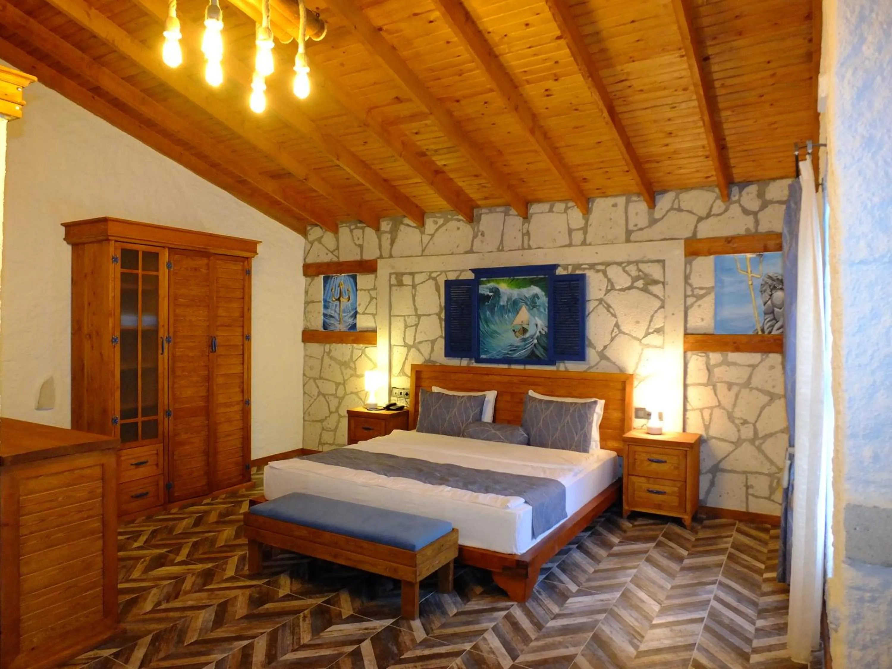 Photo of the whole room, Bed in Risus Garden Marina Hotel