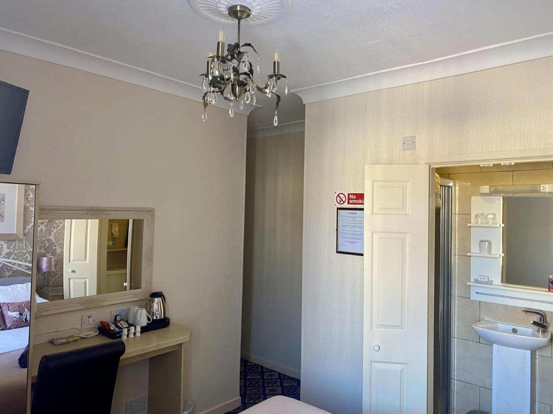 Bedroom, Bed in The Libra - Adults Only B&B with guaranteed carpark