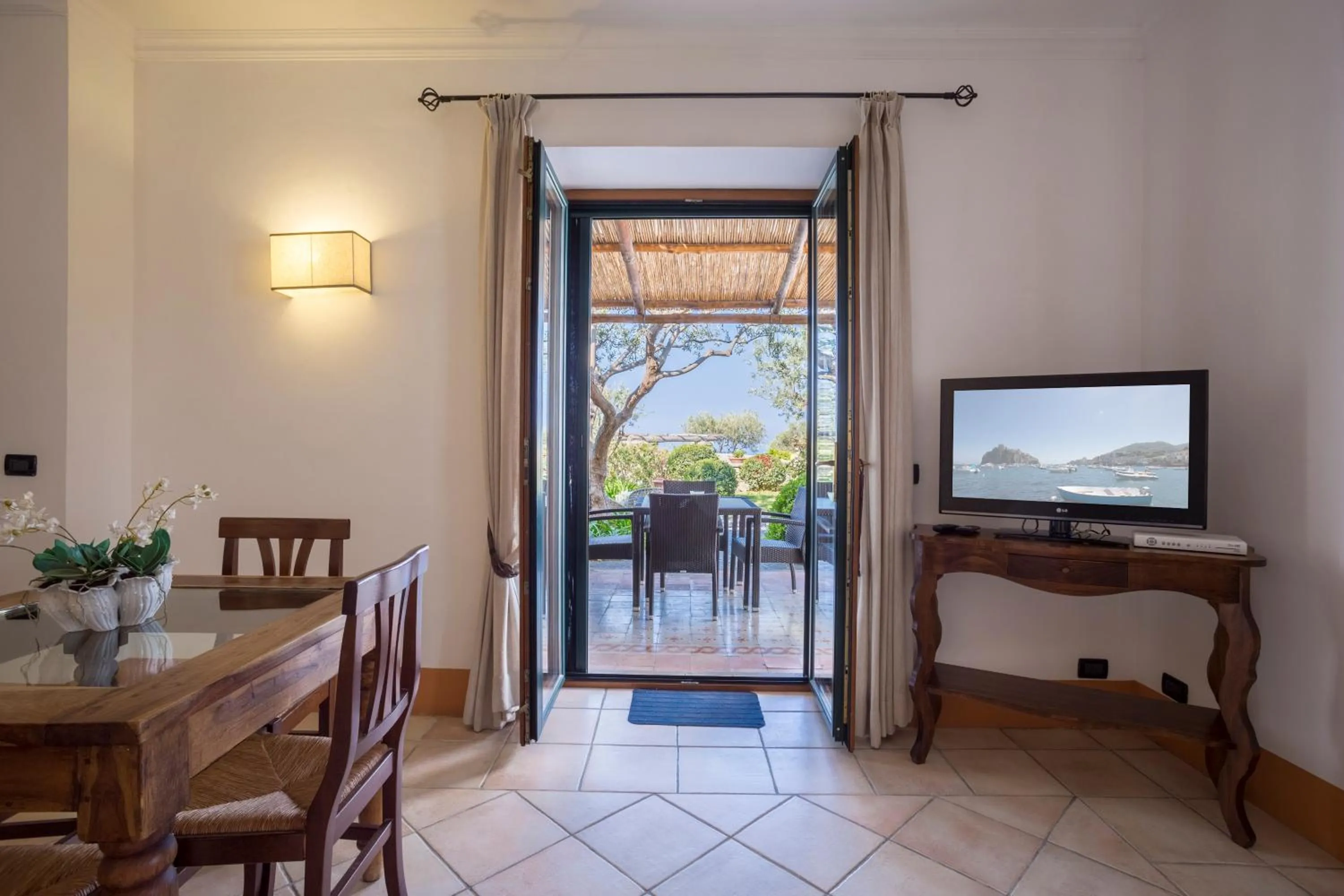 Dining area in Tenuta Del Poggio Antico