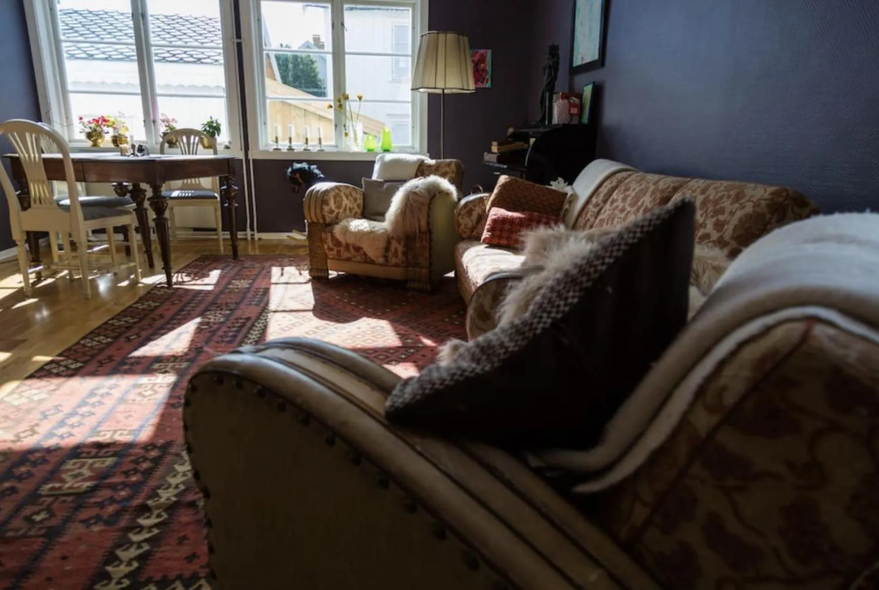 Communal lounge/ TV room in Catogården - Boutique Home & Activity Centre