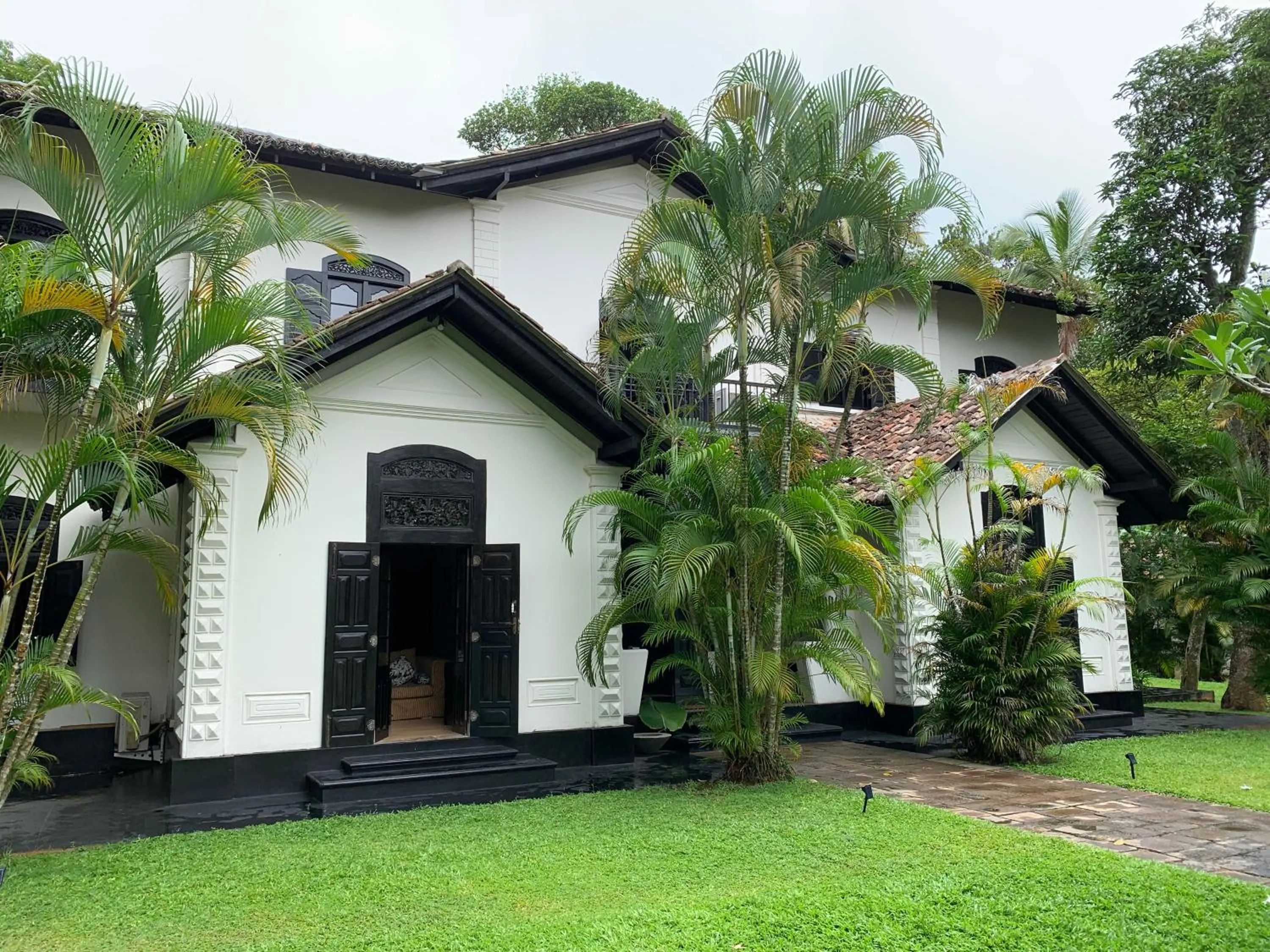 Garden view in Galle Henna Estate